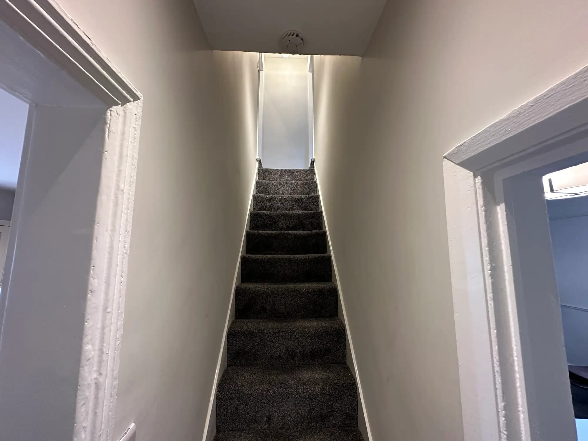 property photo 21 of 32