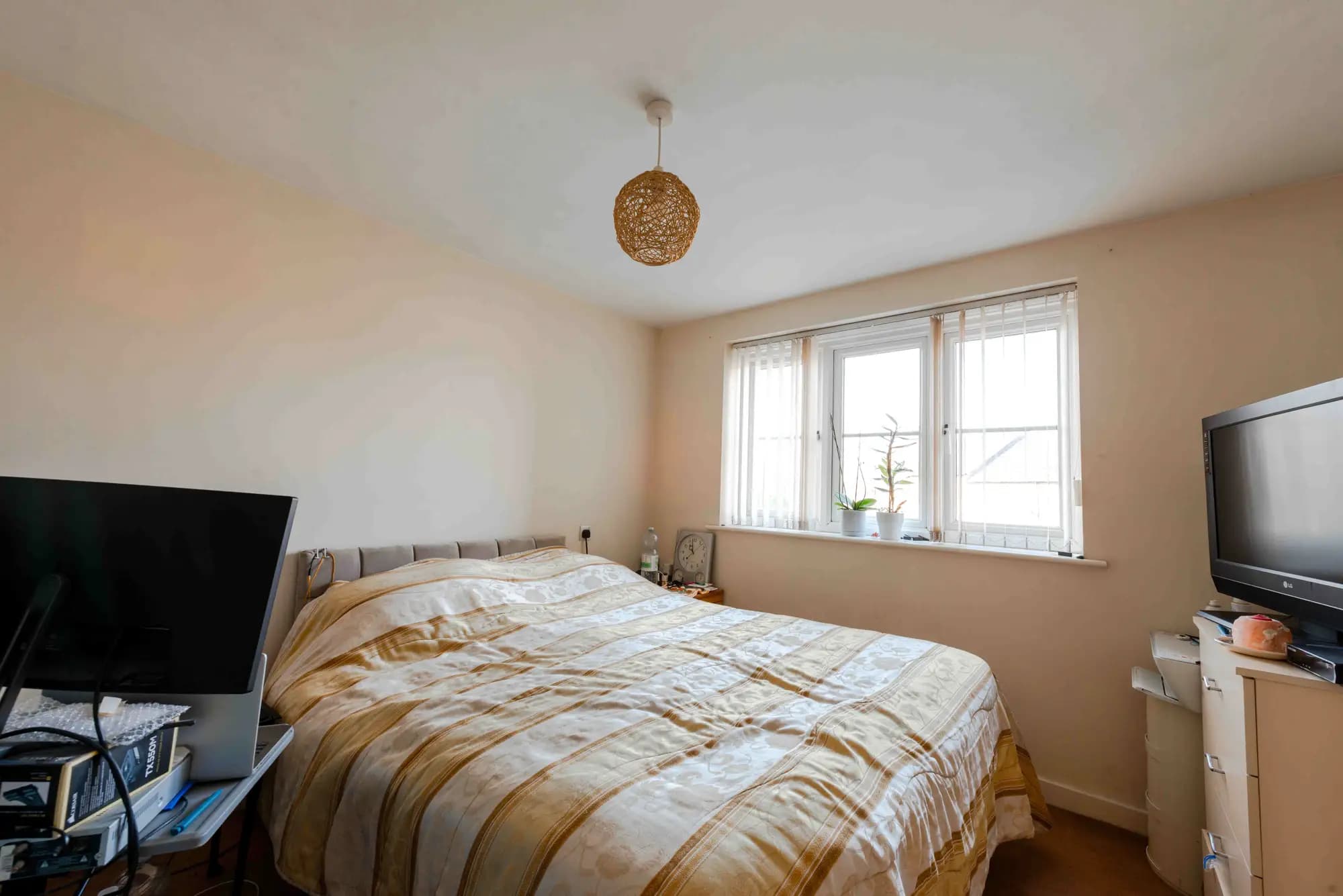property photo 12 of 22