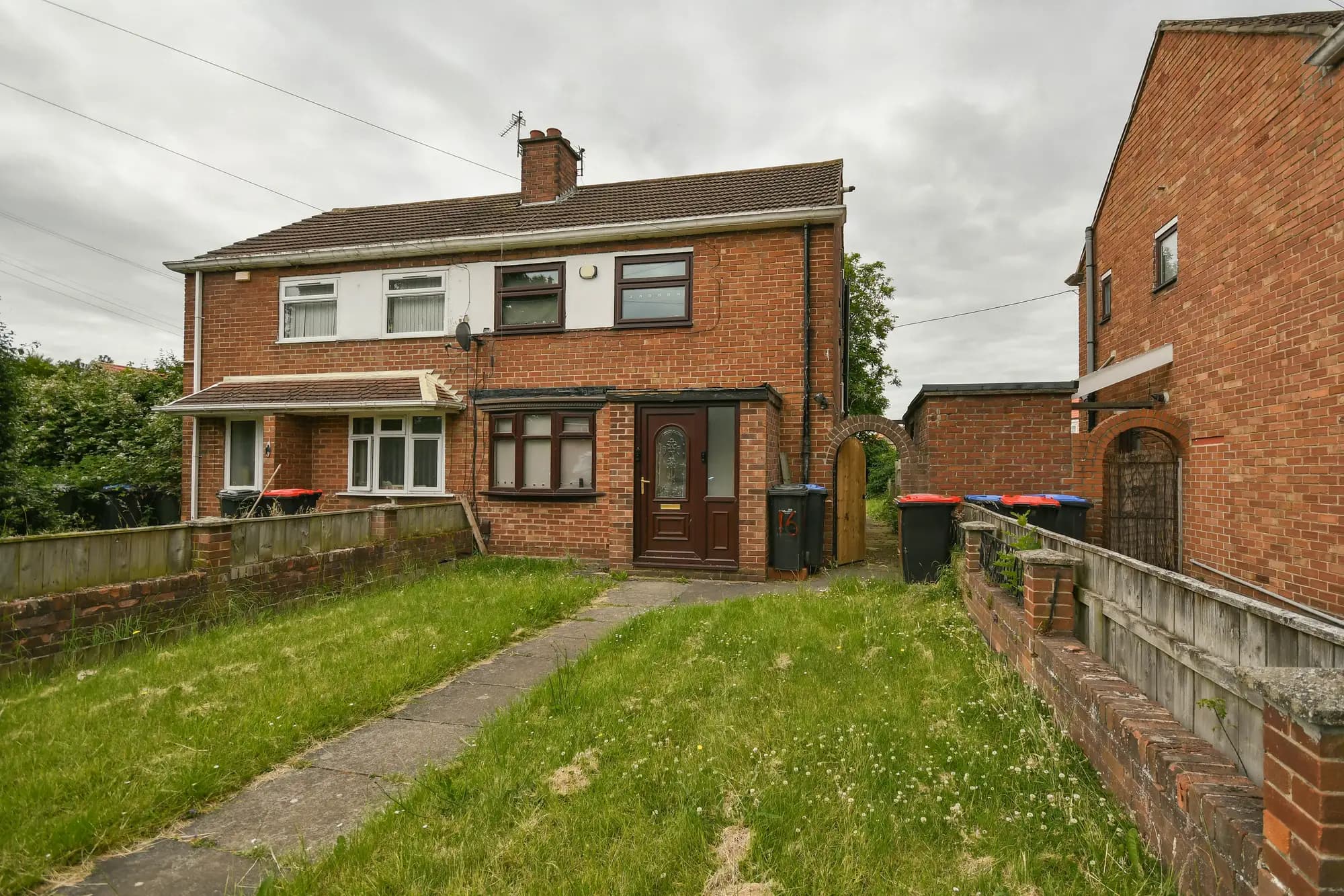property photo 1 of 20