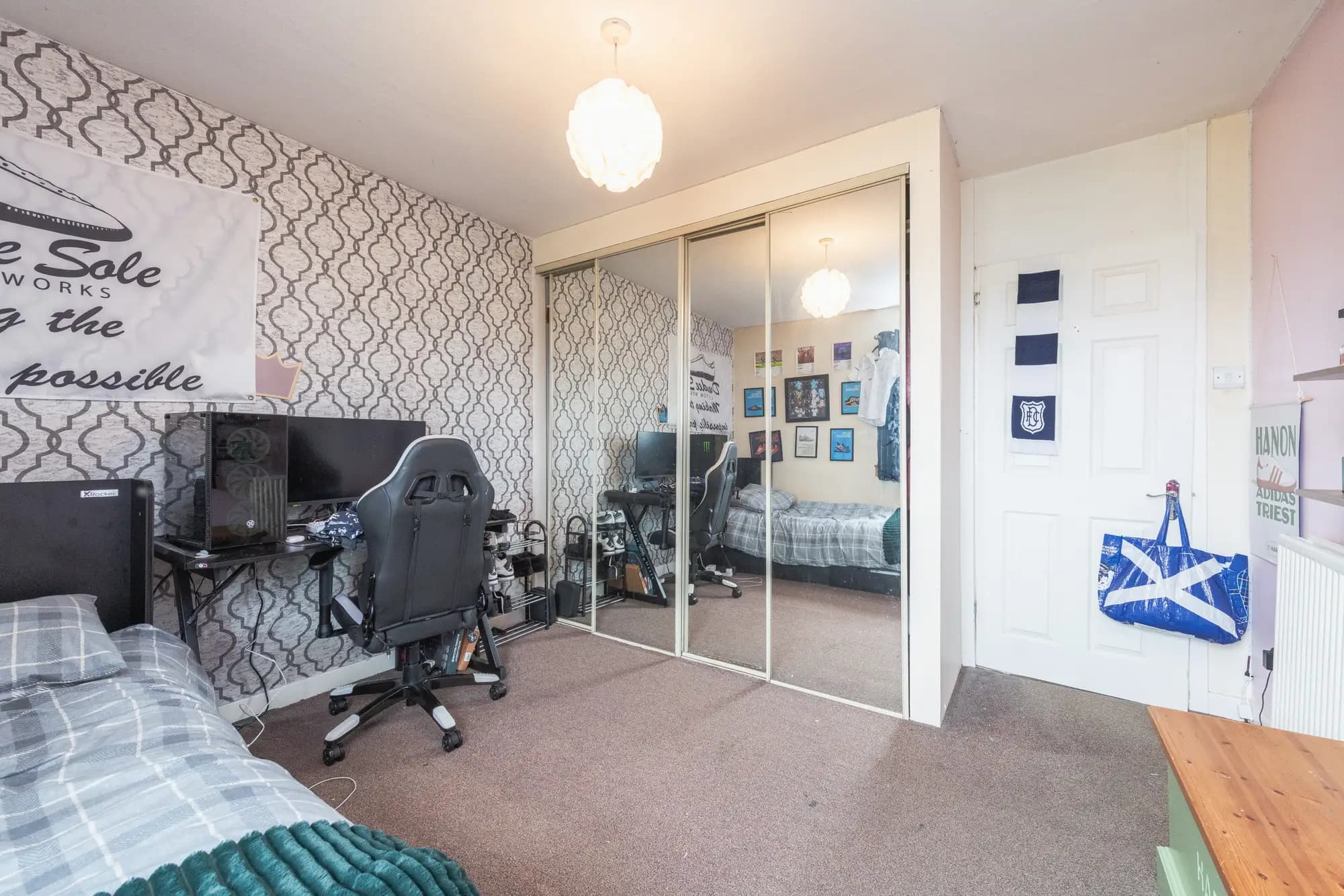 property photo 15 of 29