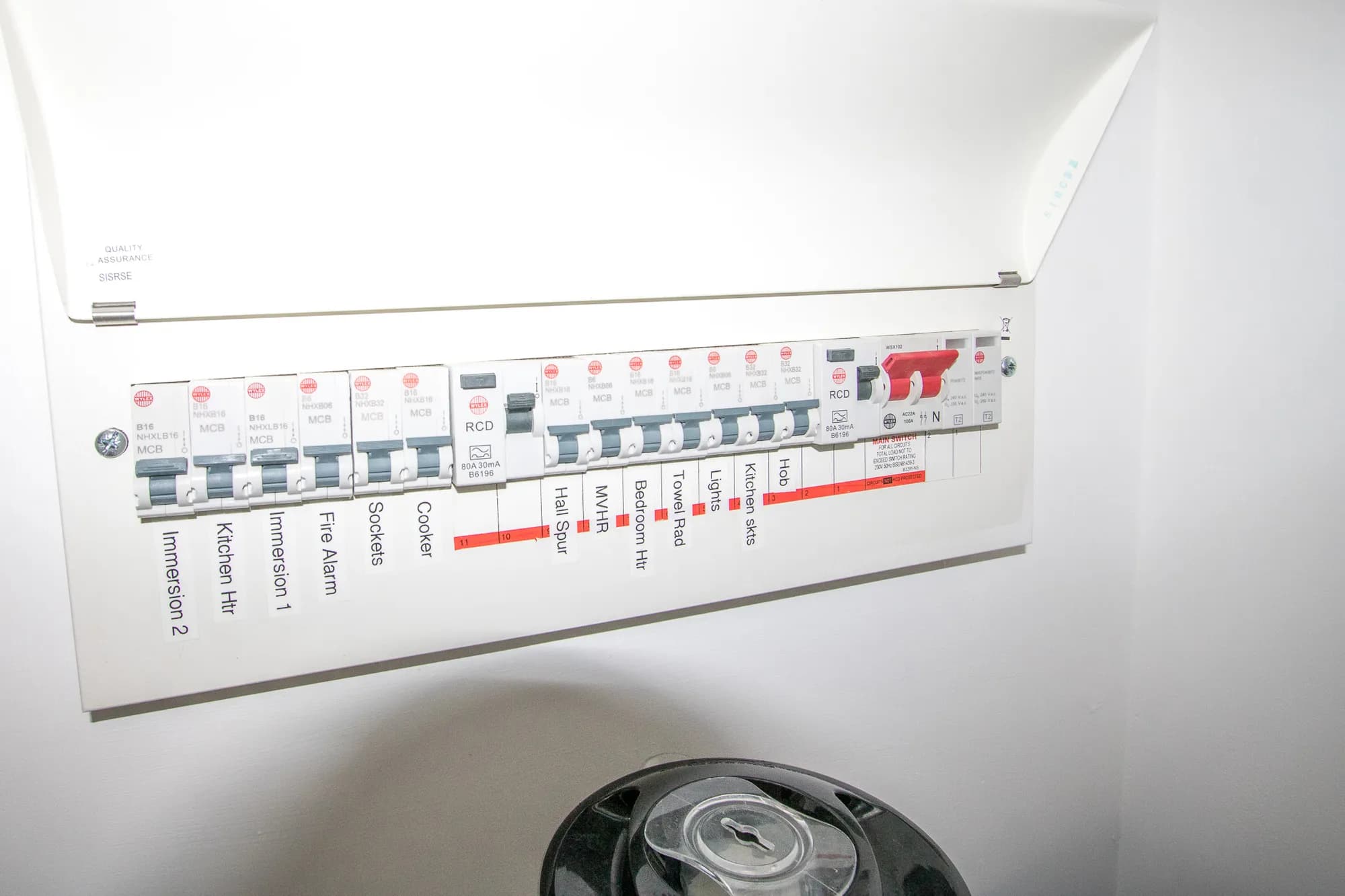 property photo 10 of 12