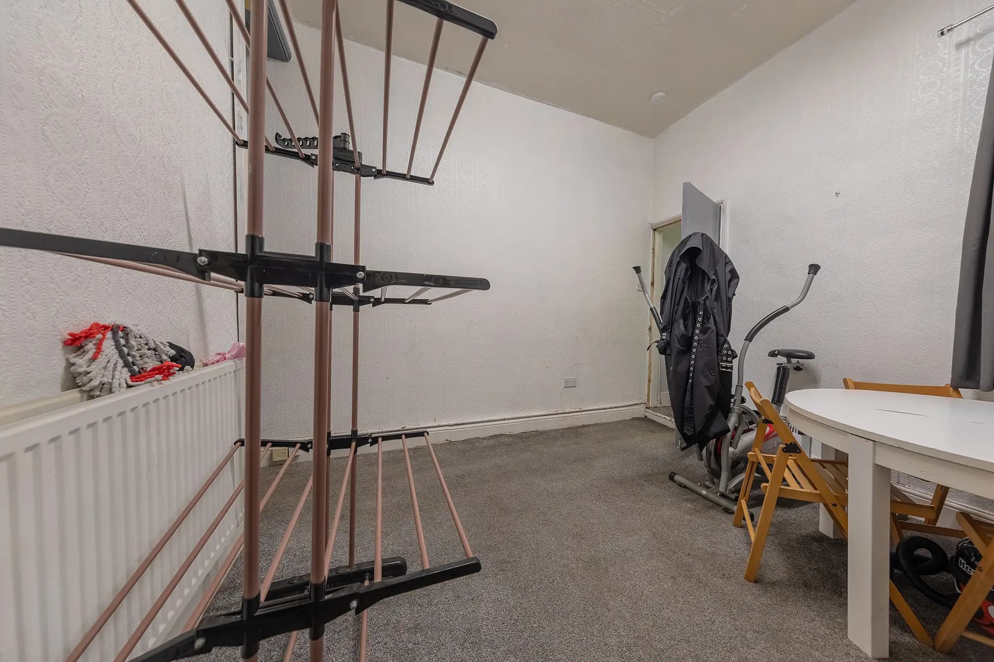 property photo 7 of 27