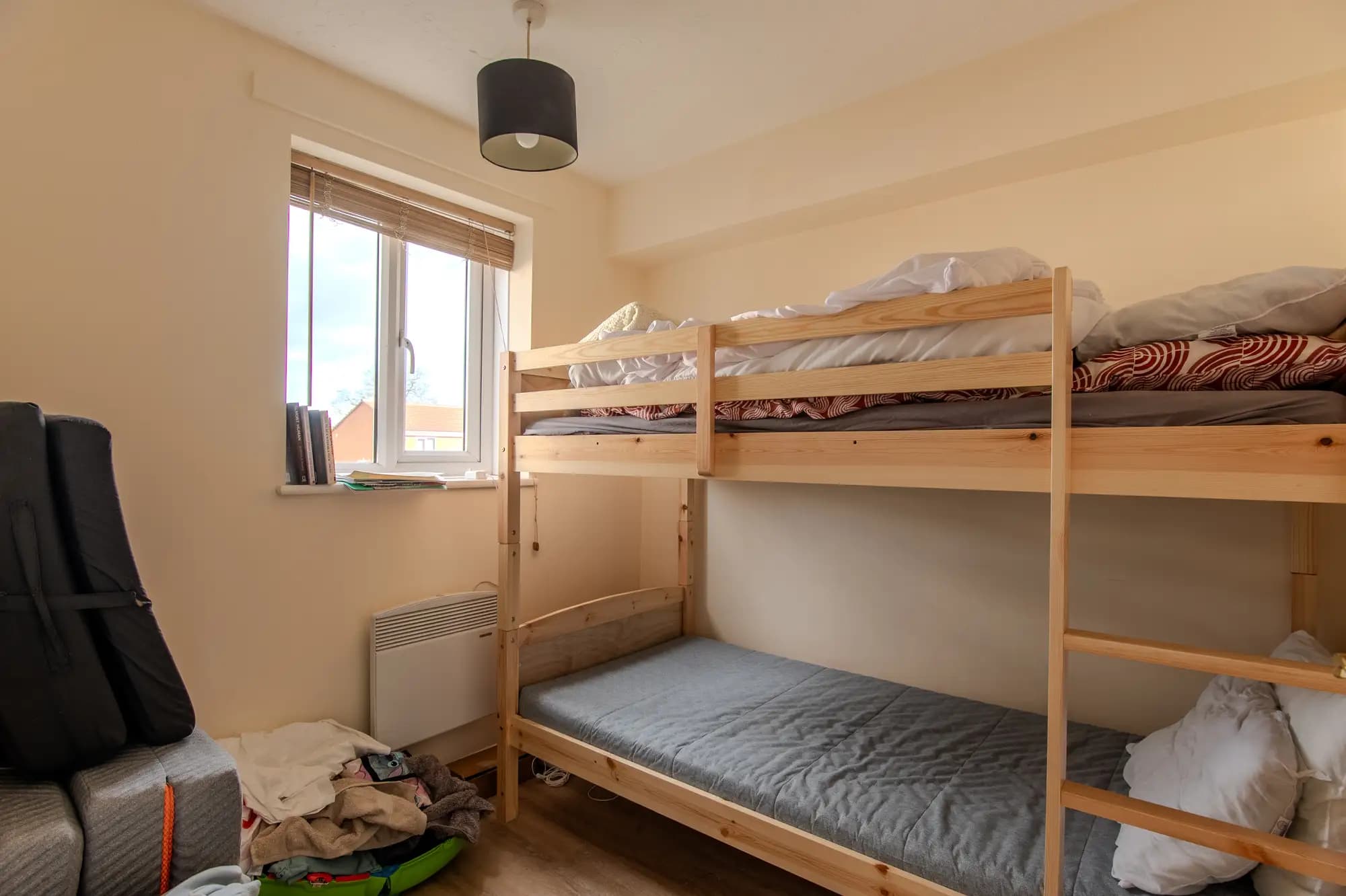 property photo 10 of 18