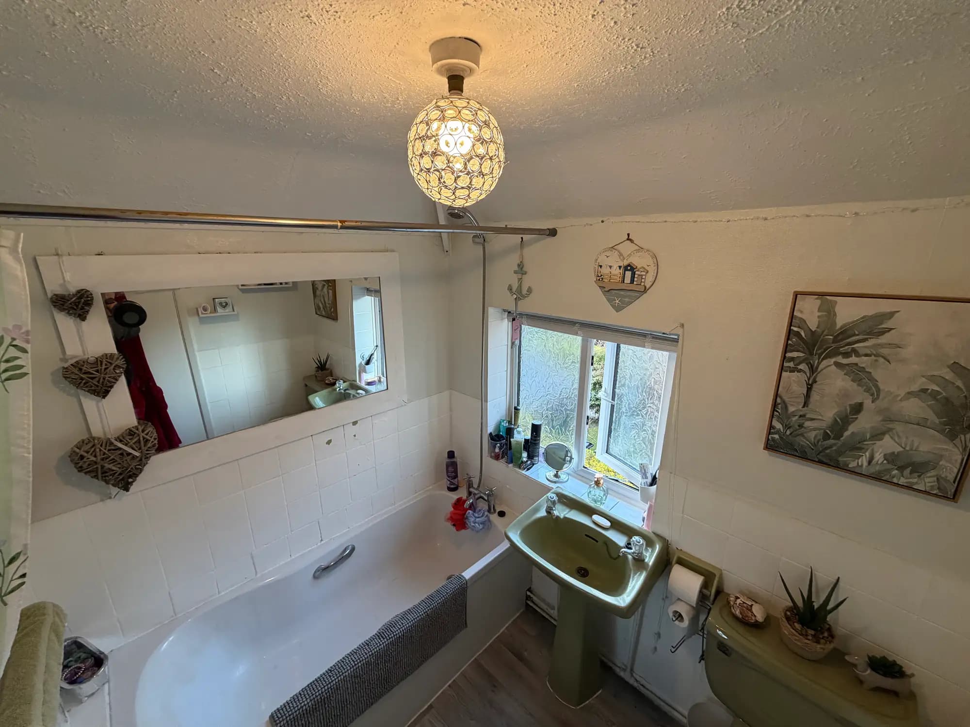 property photo 8 of 19