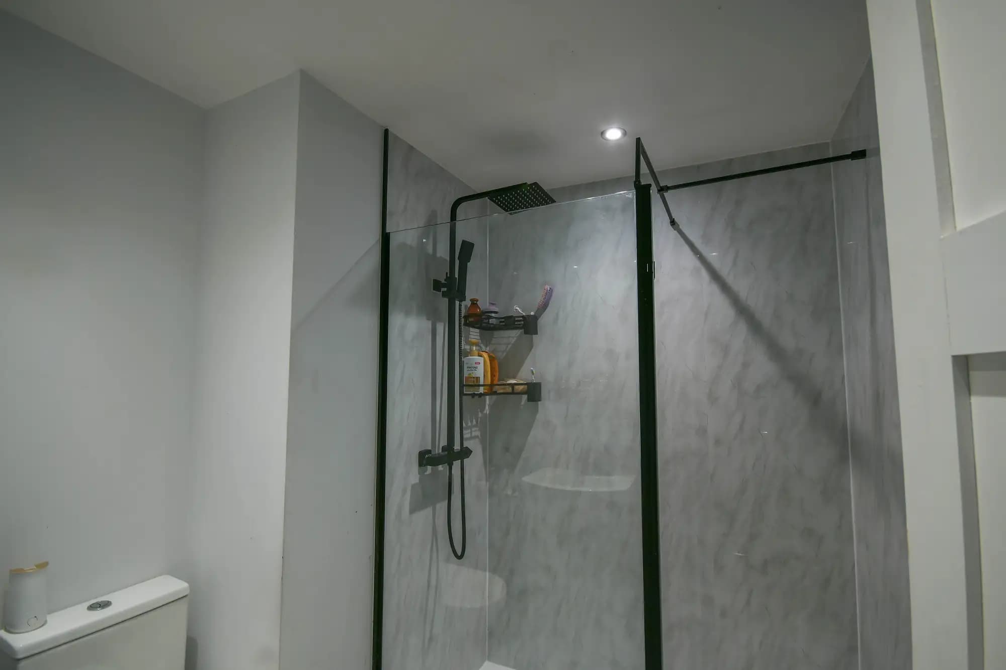 property photo 12 of 33