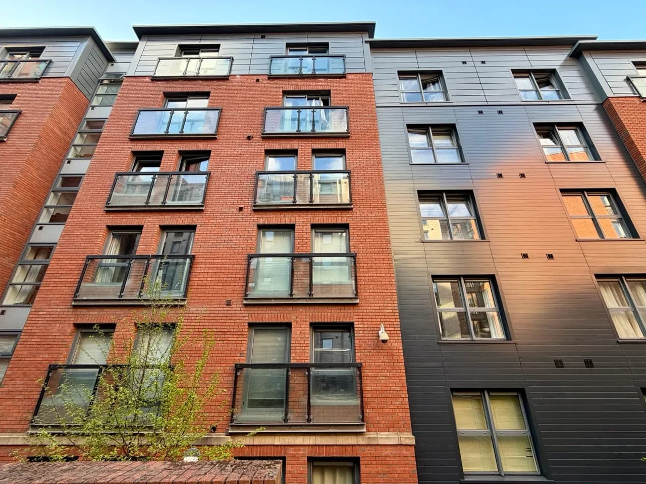 property photo 17 of 18