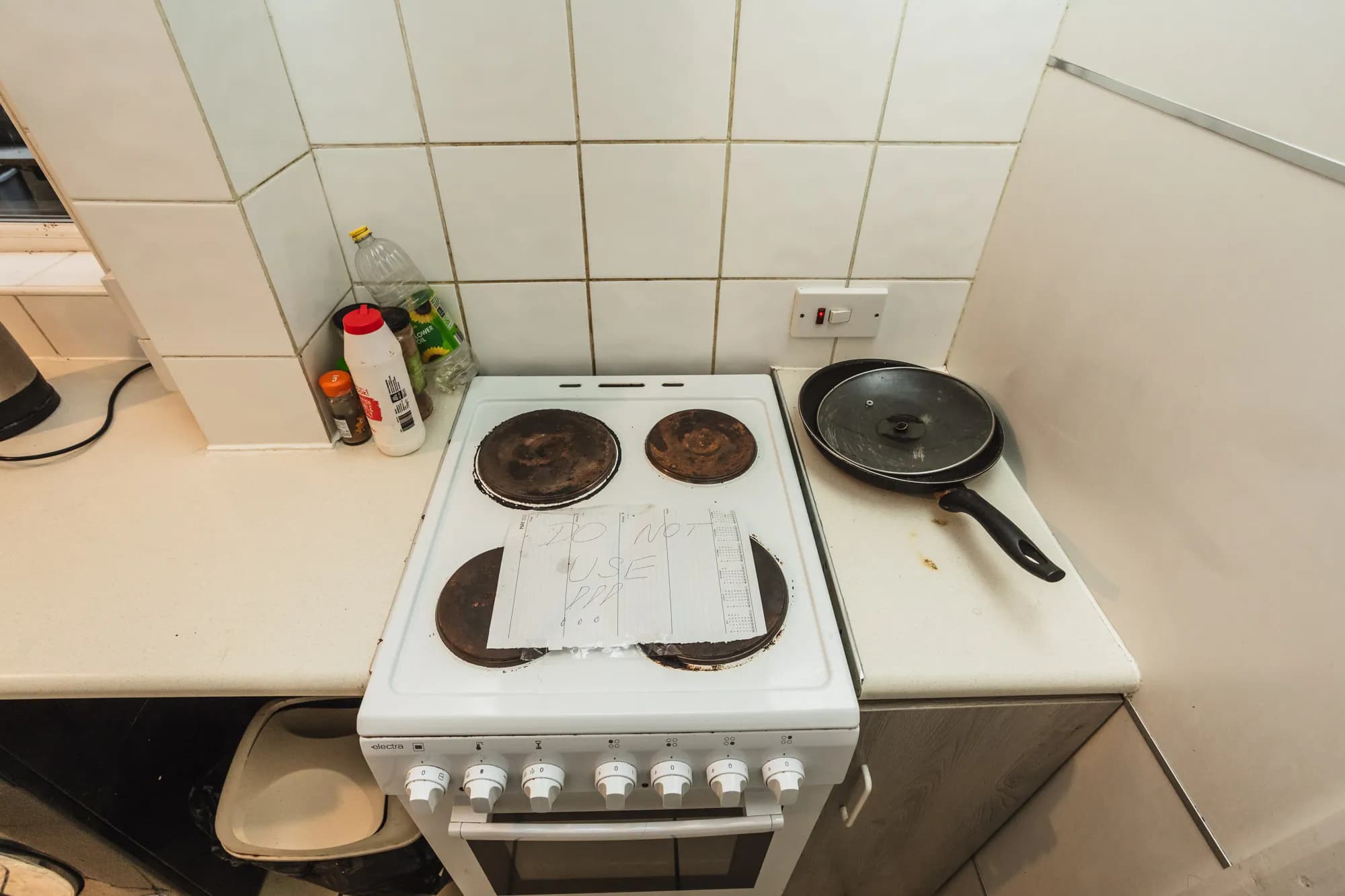 property photo 7 of 30