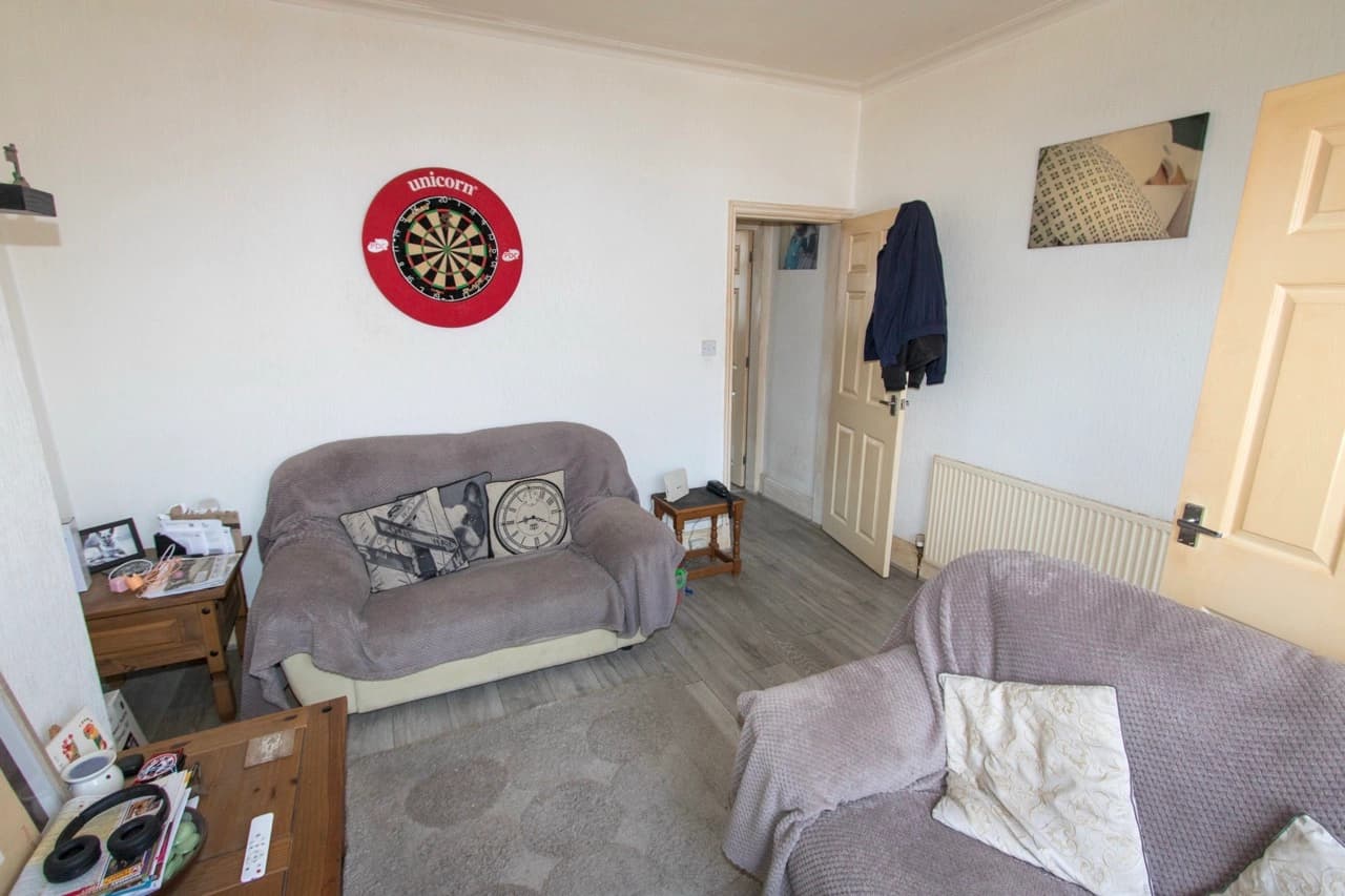 property photo 3 of 20