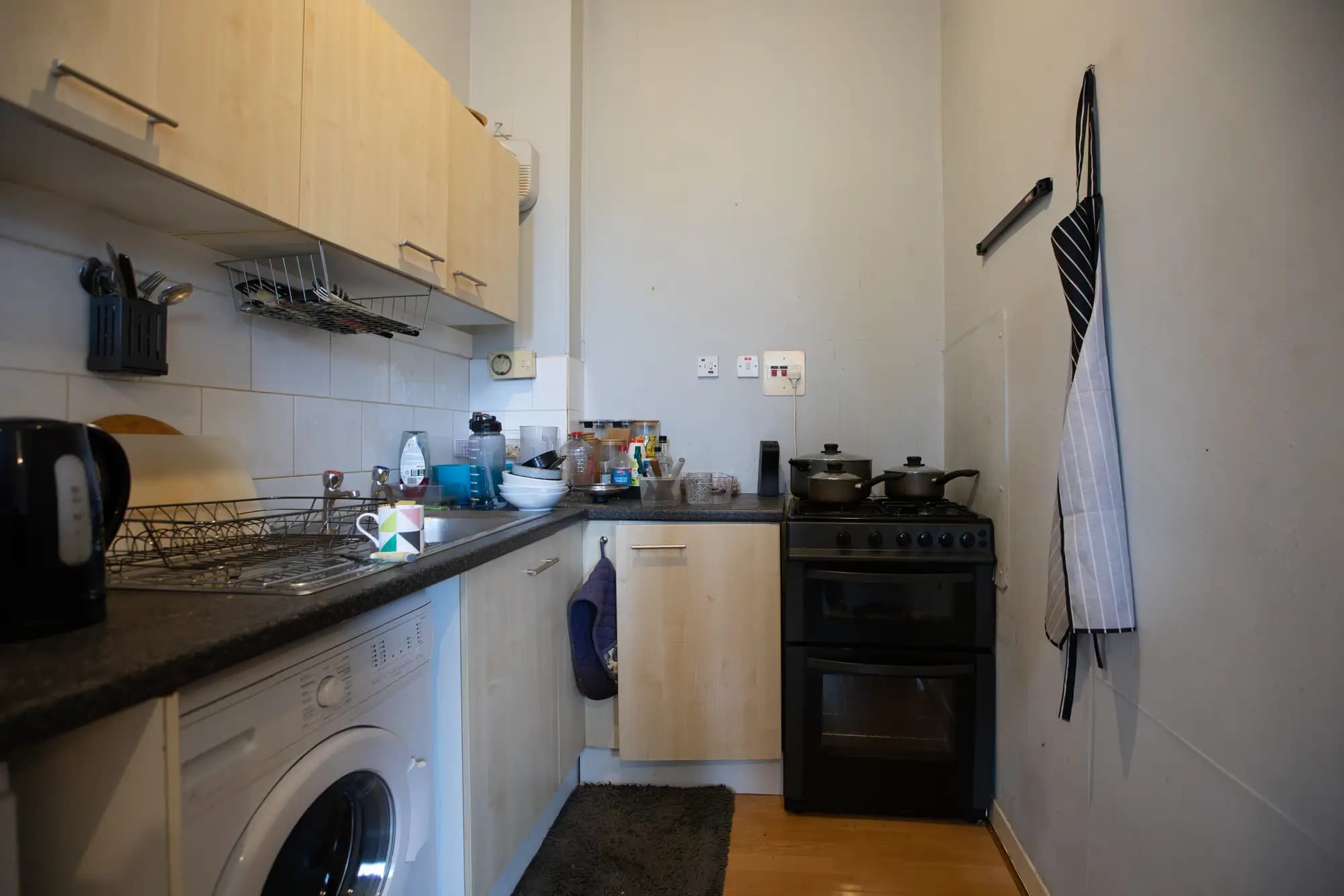 property photo 5 of 15