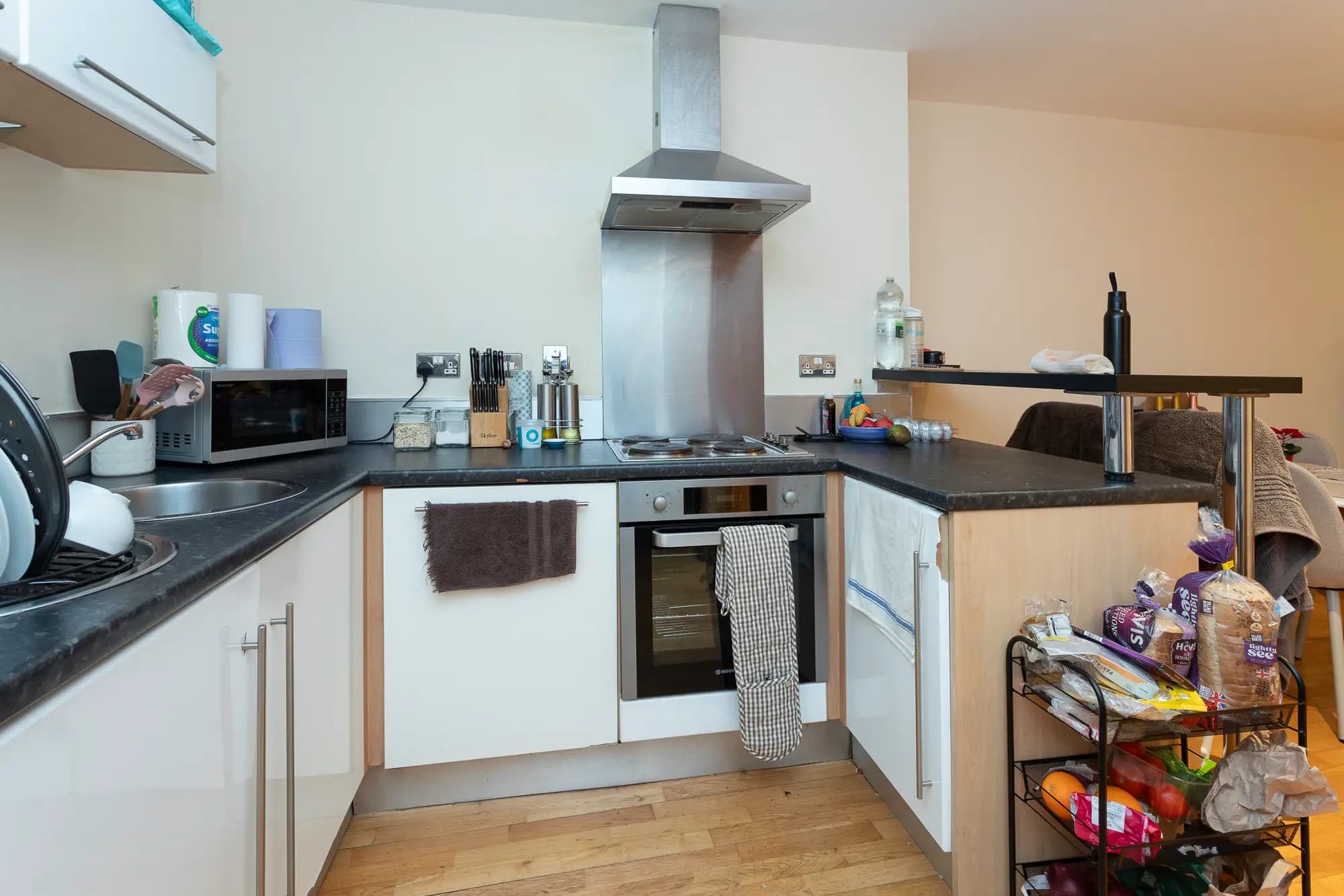 property photo 8 of 21