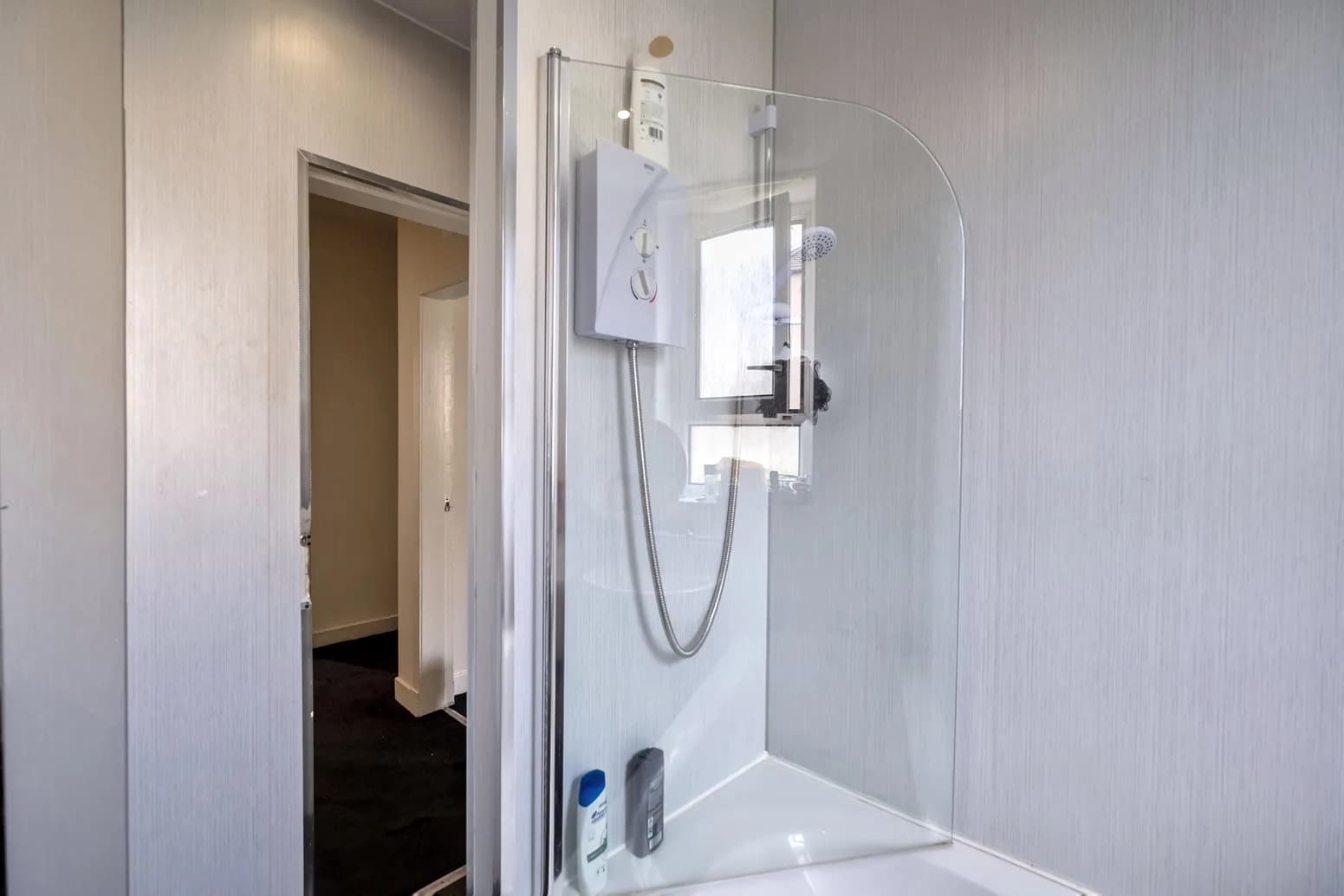 property photo 13 of 28