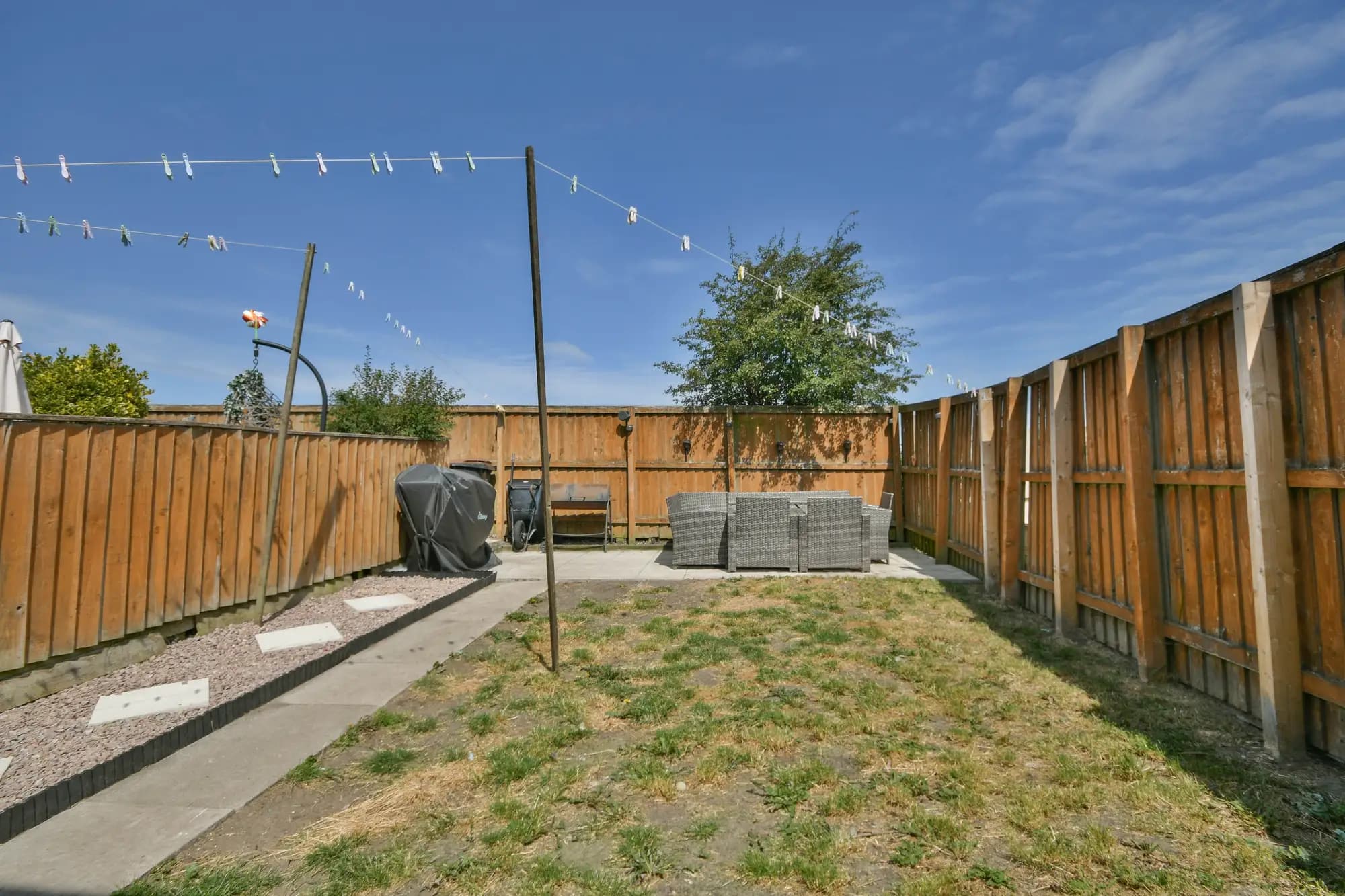 property photo 15 of 17