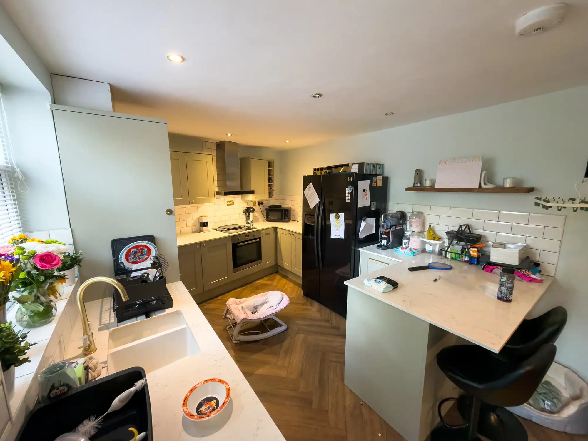 property photo 5 of 17