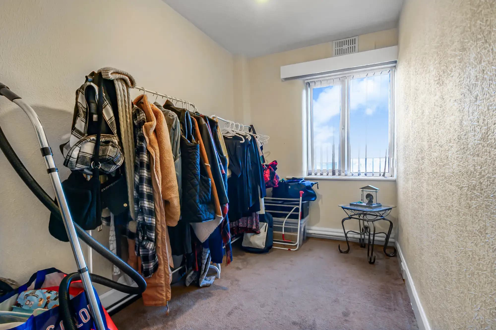 property photo 14 of 18