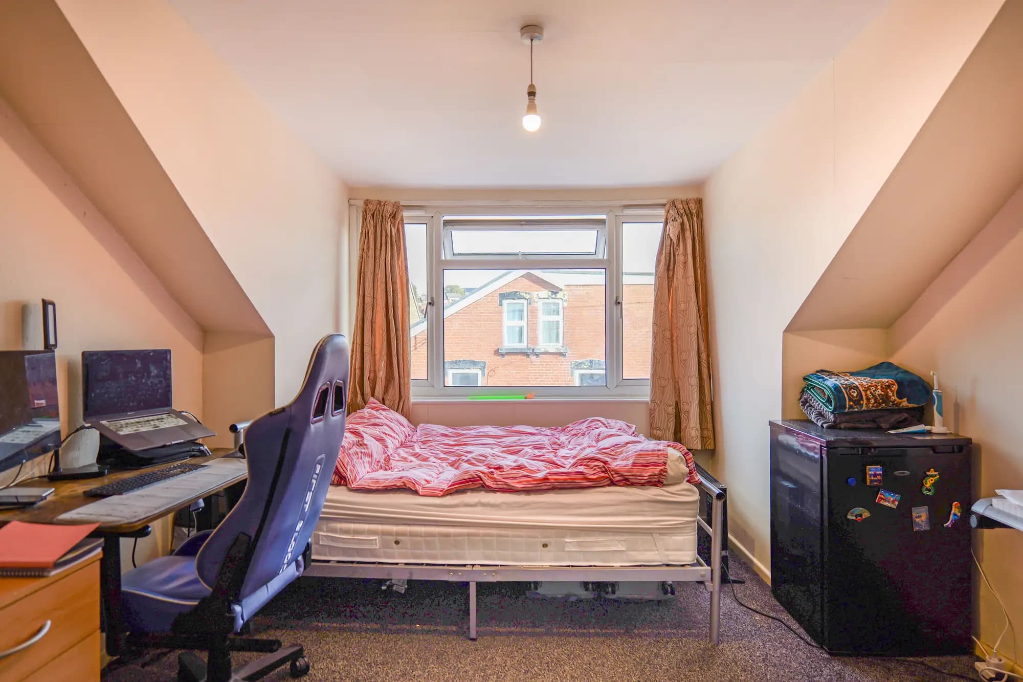 property photo 16 of 30