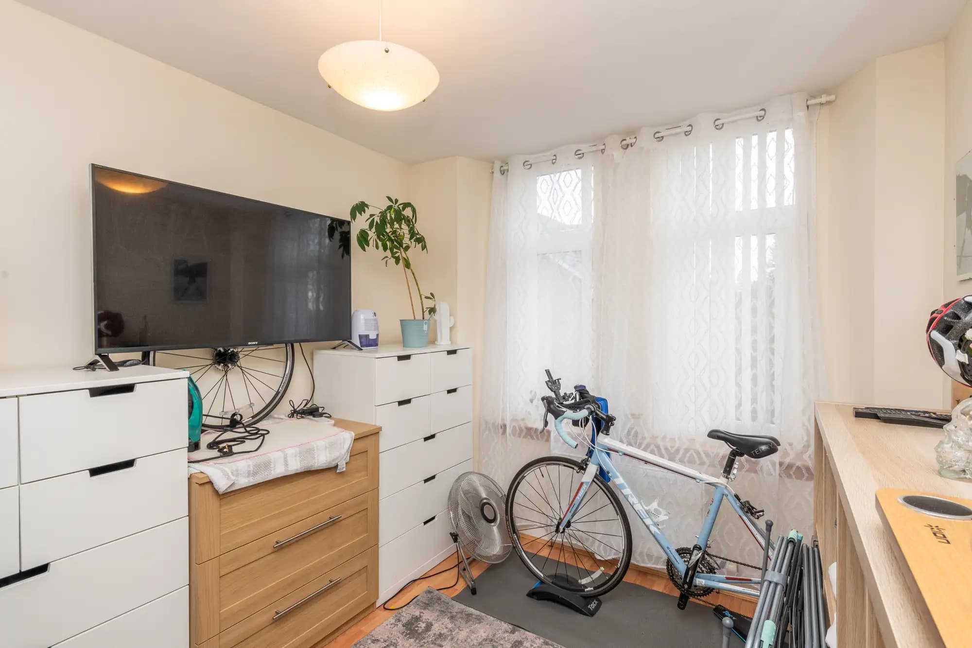 property photo 19 of 30