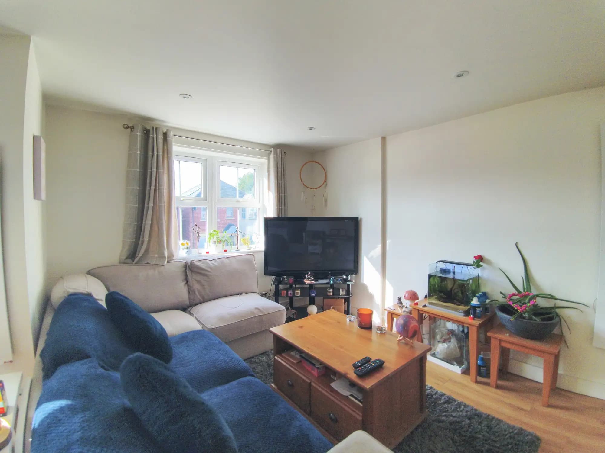 property photo 4 of 41