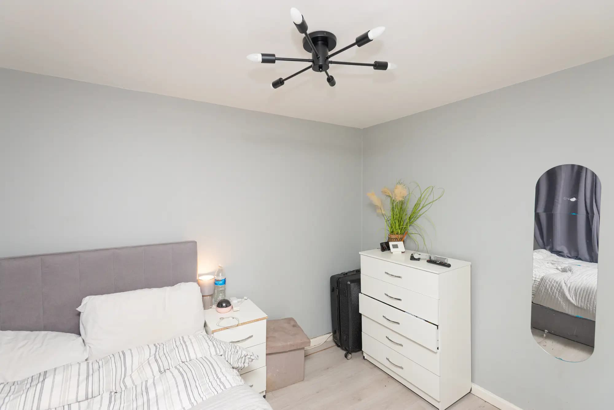 property photo 14 of 20