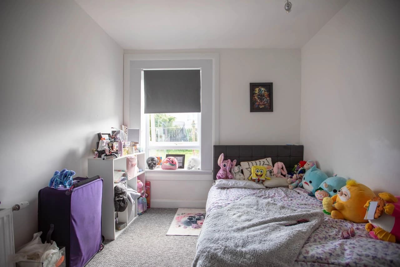 property photo 15 of 23