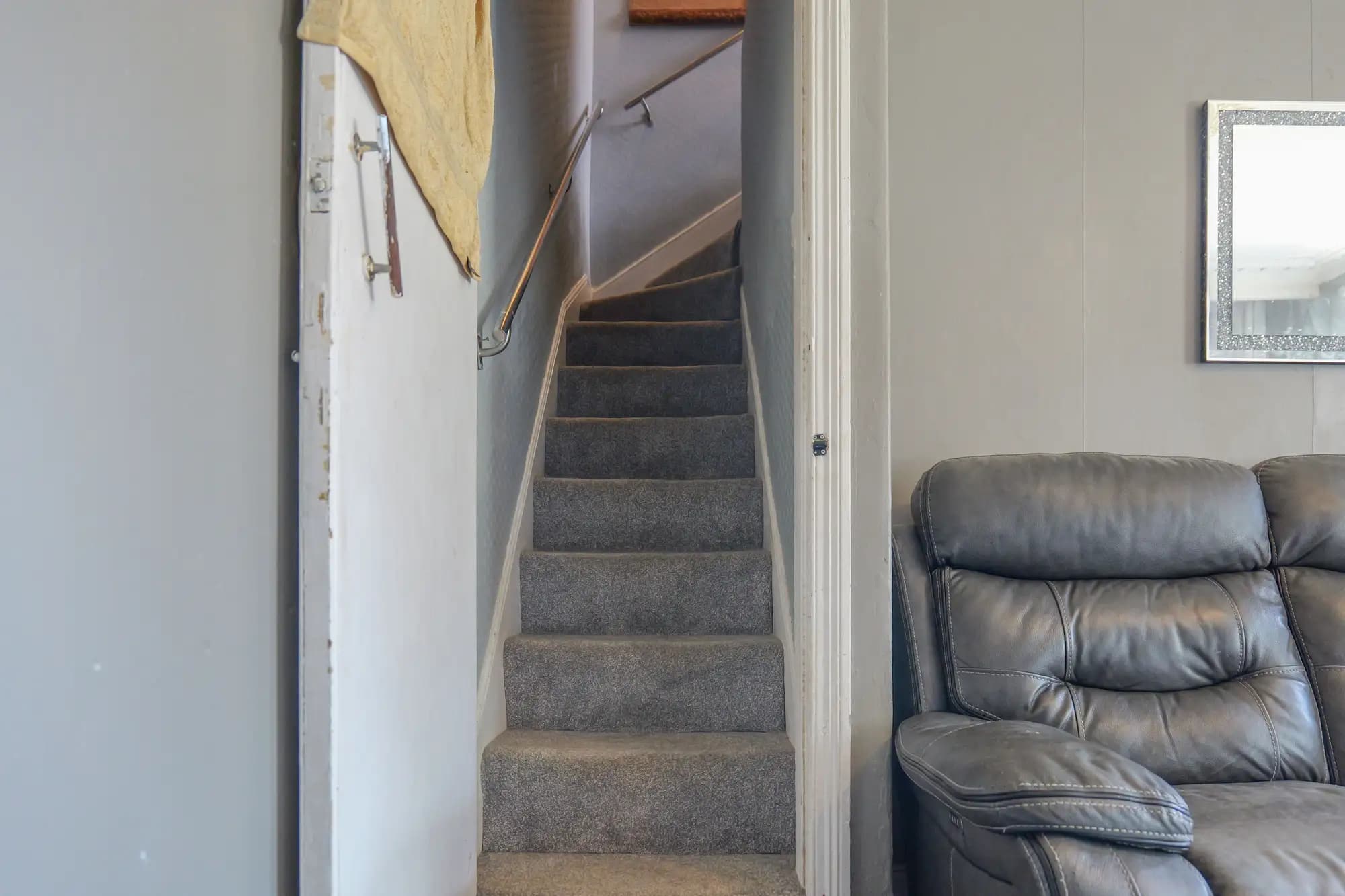 property photo 20 of 27