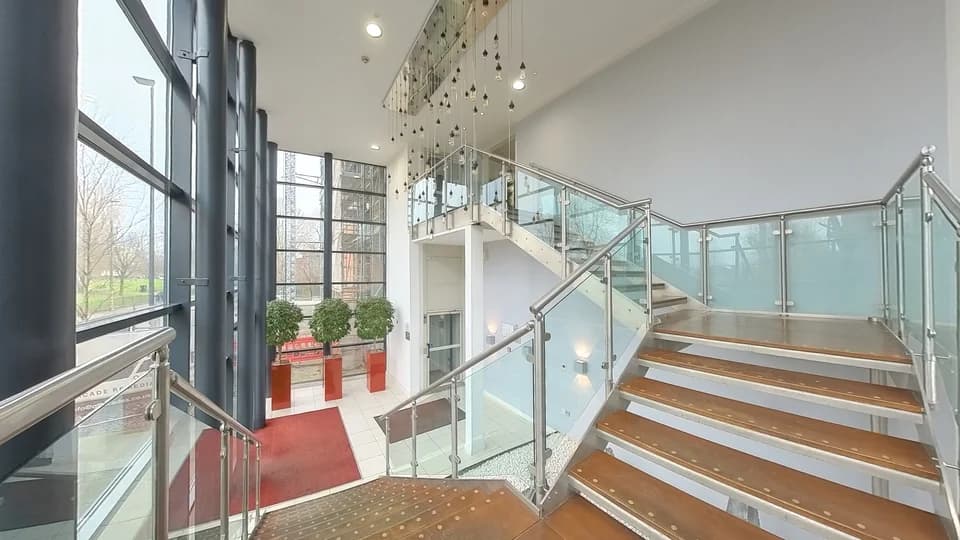 property photo 20 of 21