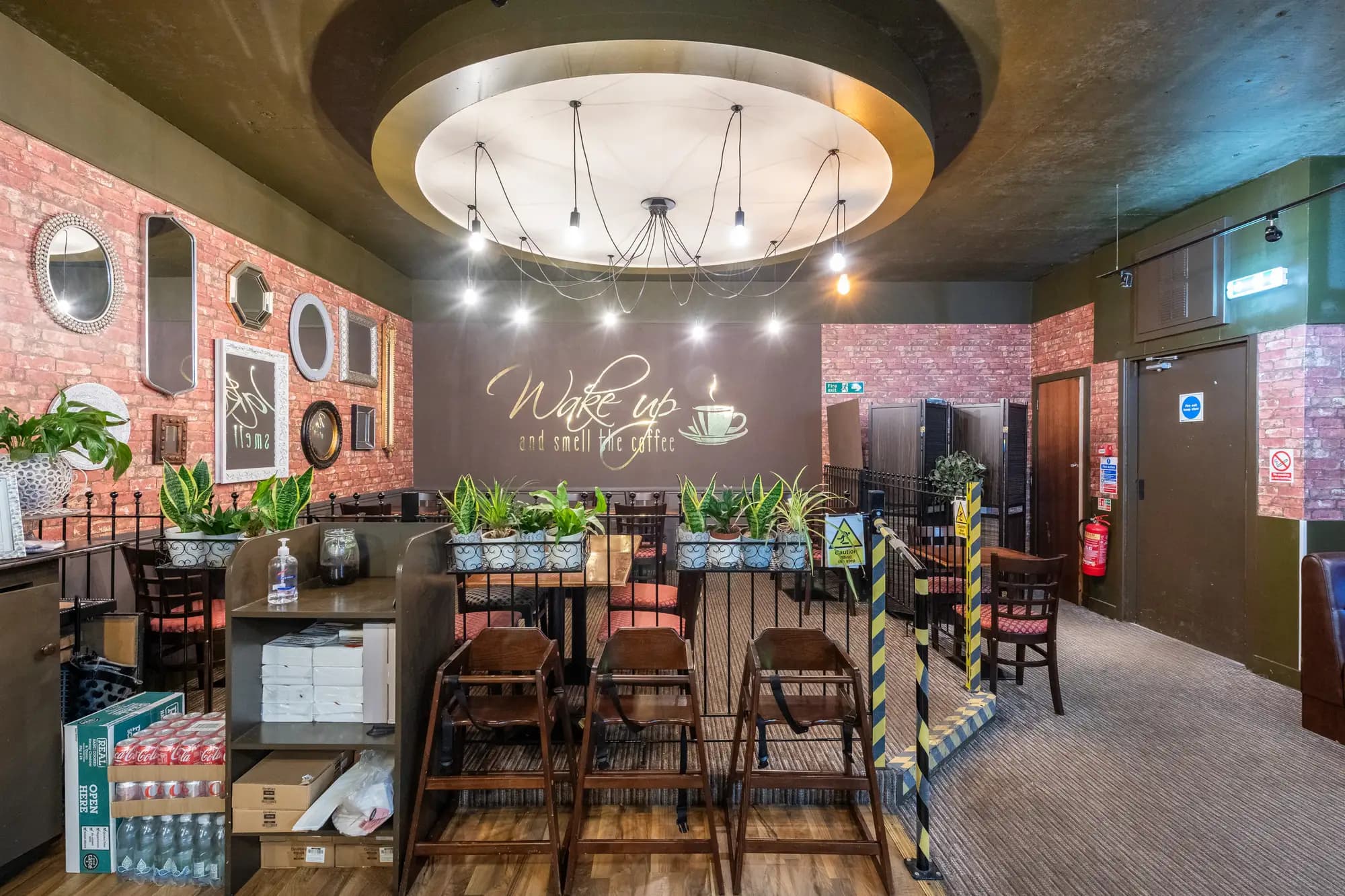 property photo 23 of 40