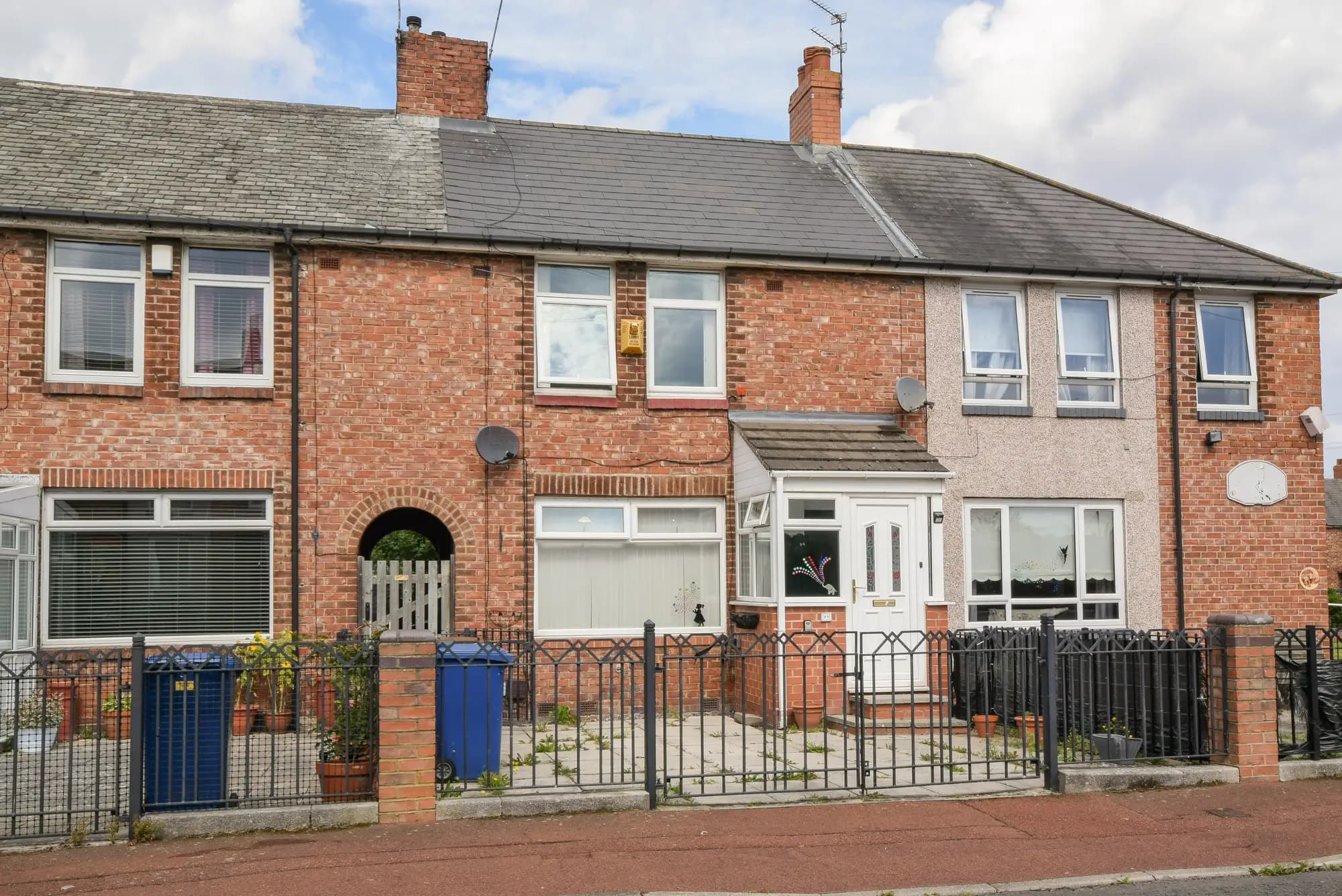 property photo 15 of 16