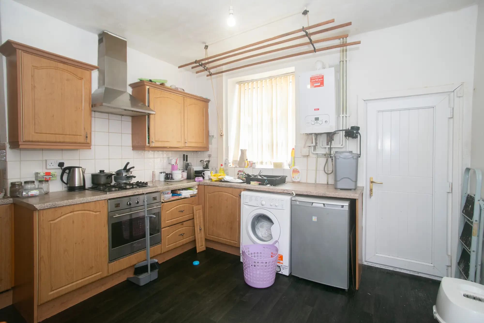 property photo 6 of 15