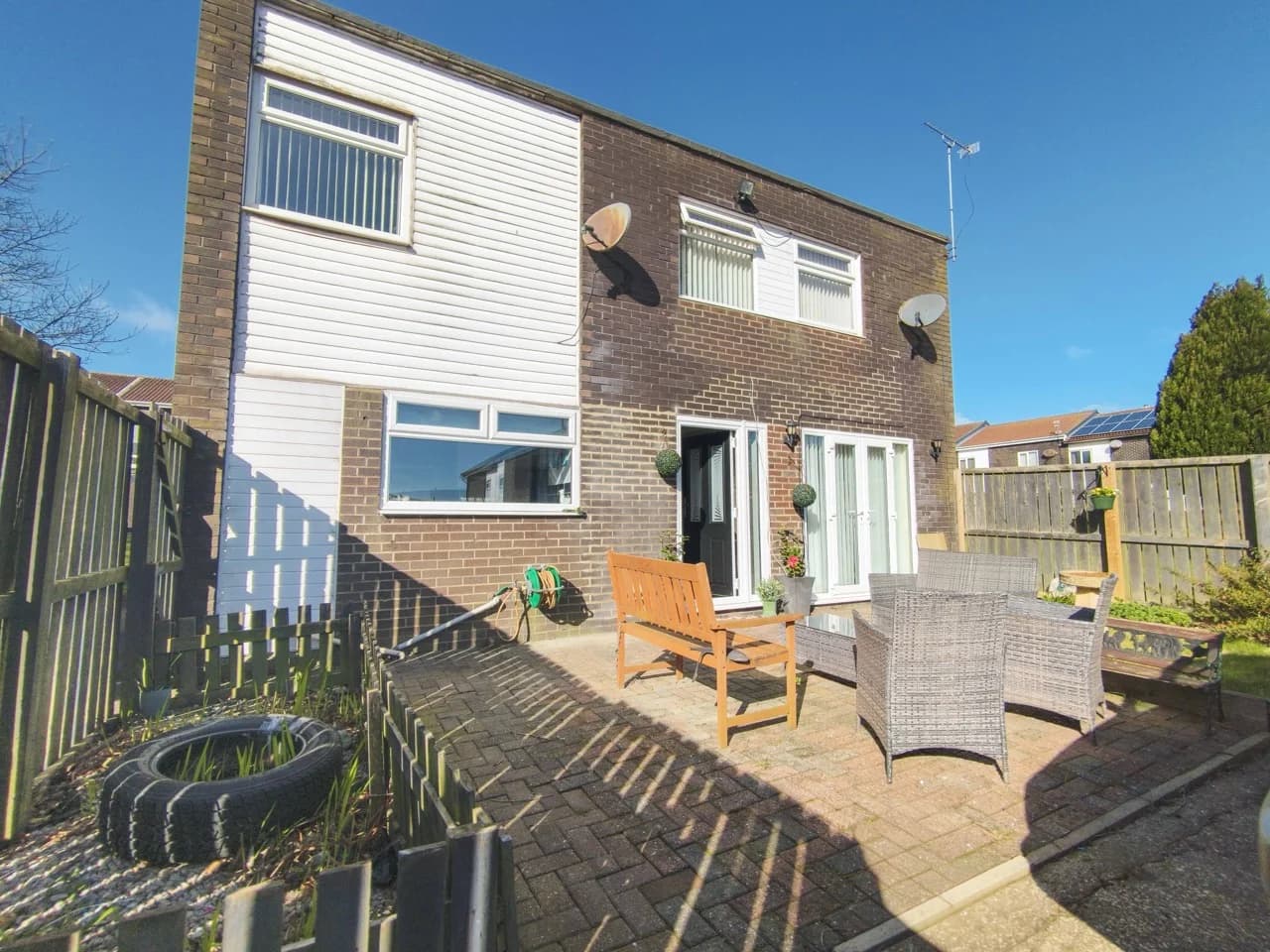 property photo 22 of 25