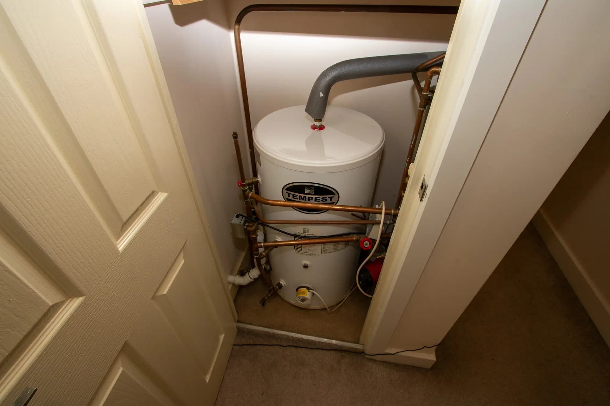 property photo 14 of 16