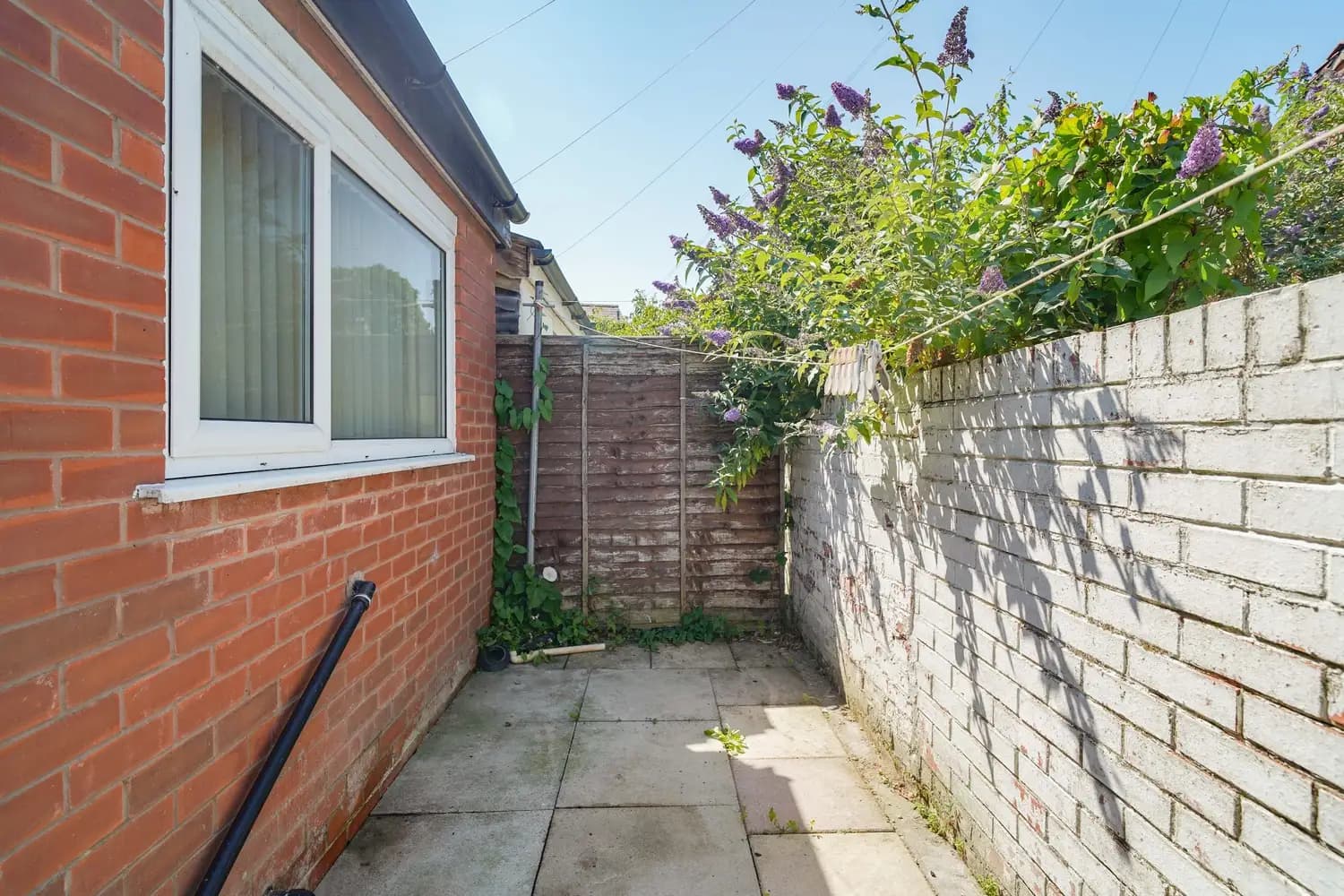 property photo 18 of 24