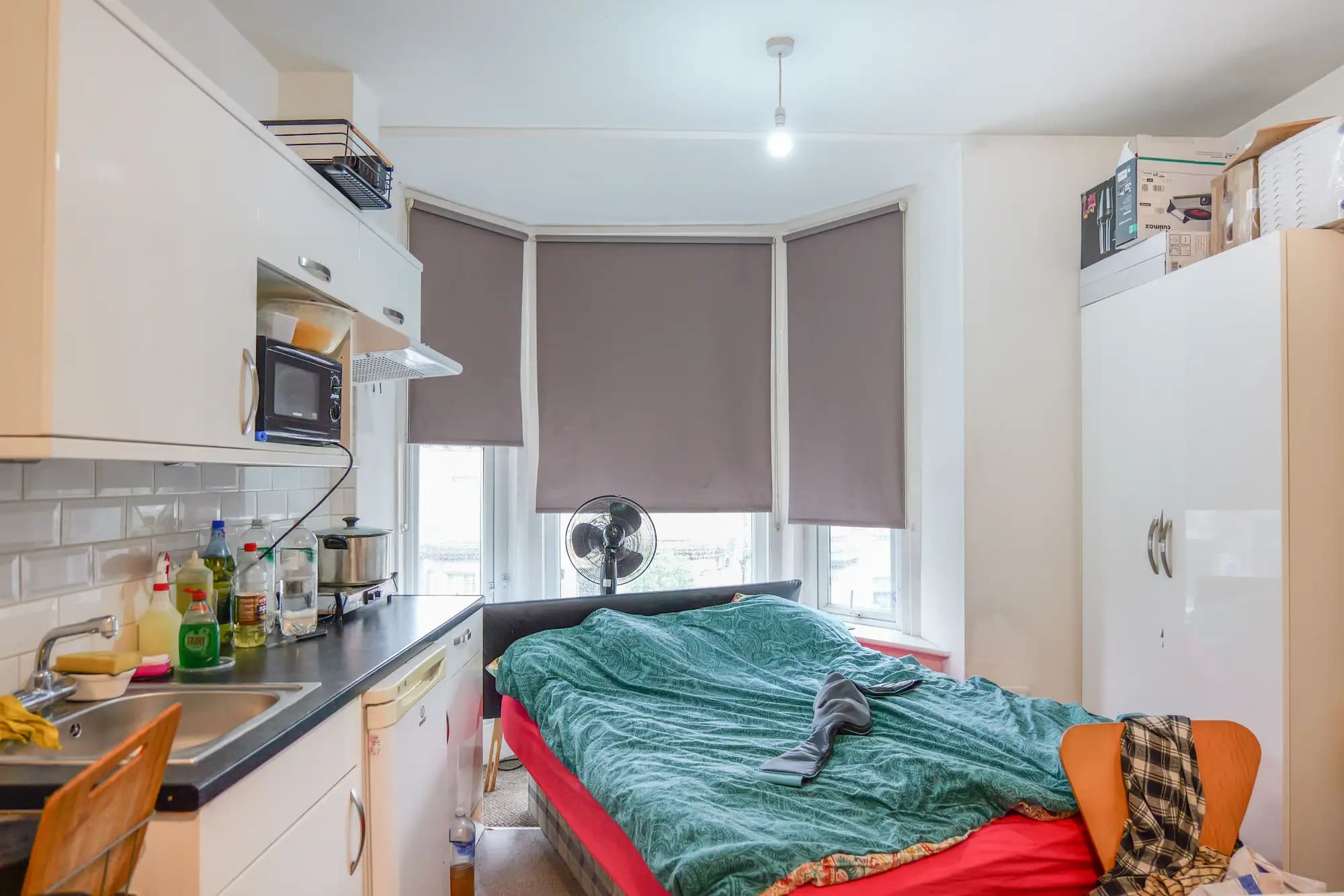 property photo 8 of 40