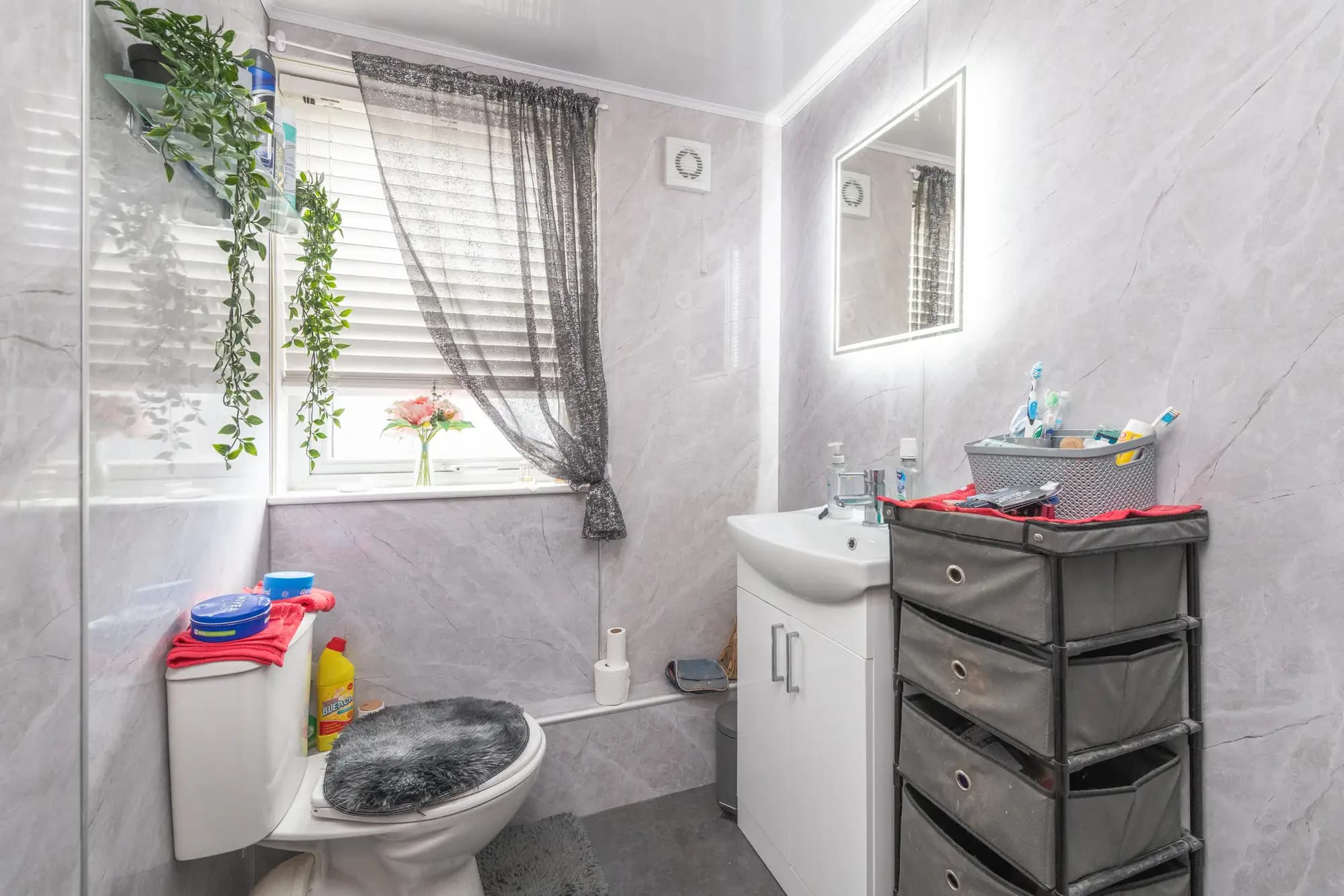 property photo 7 of 15