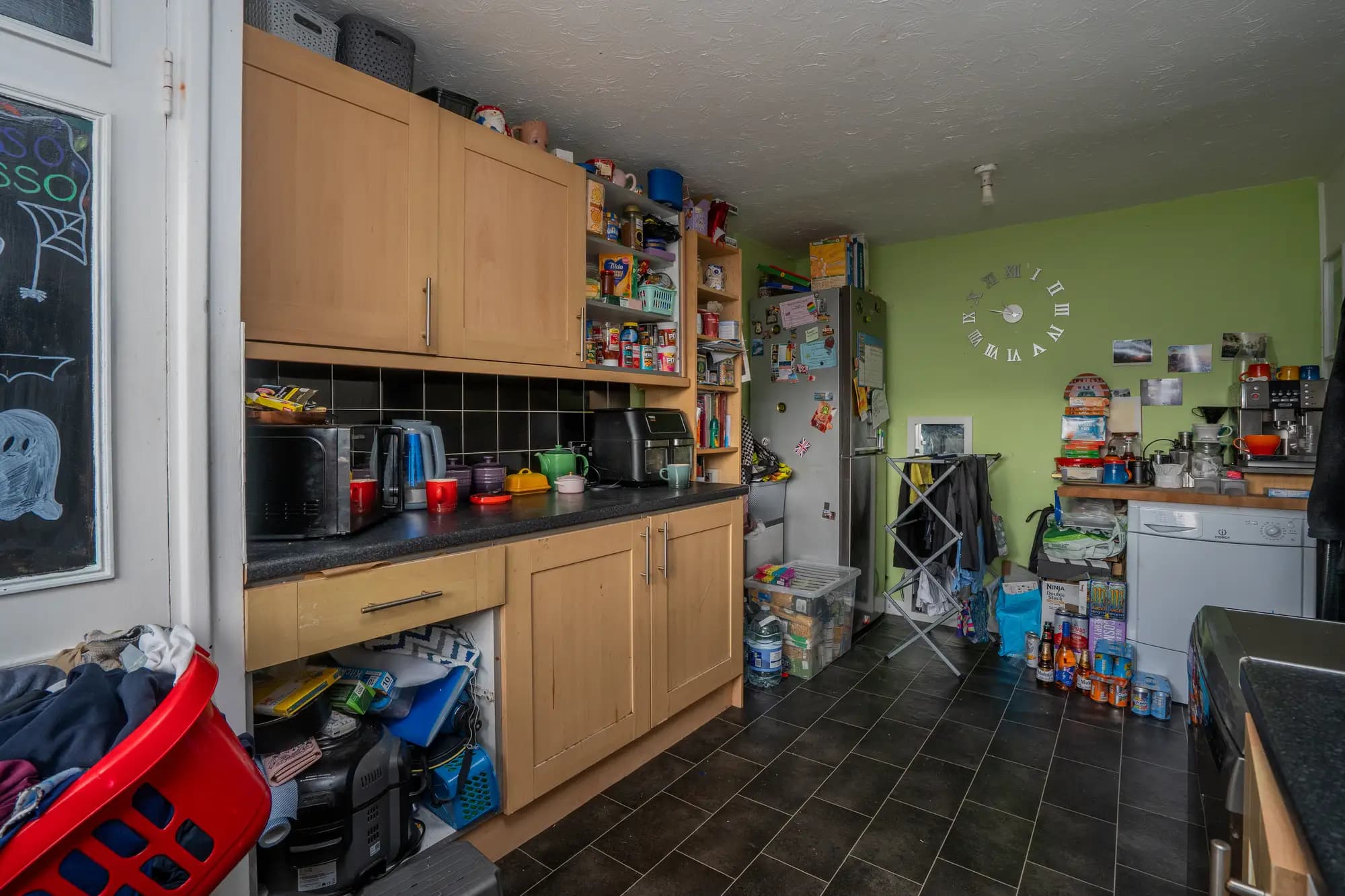 property photo 5 of 14