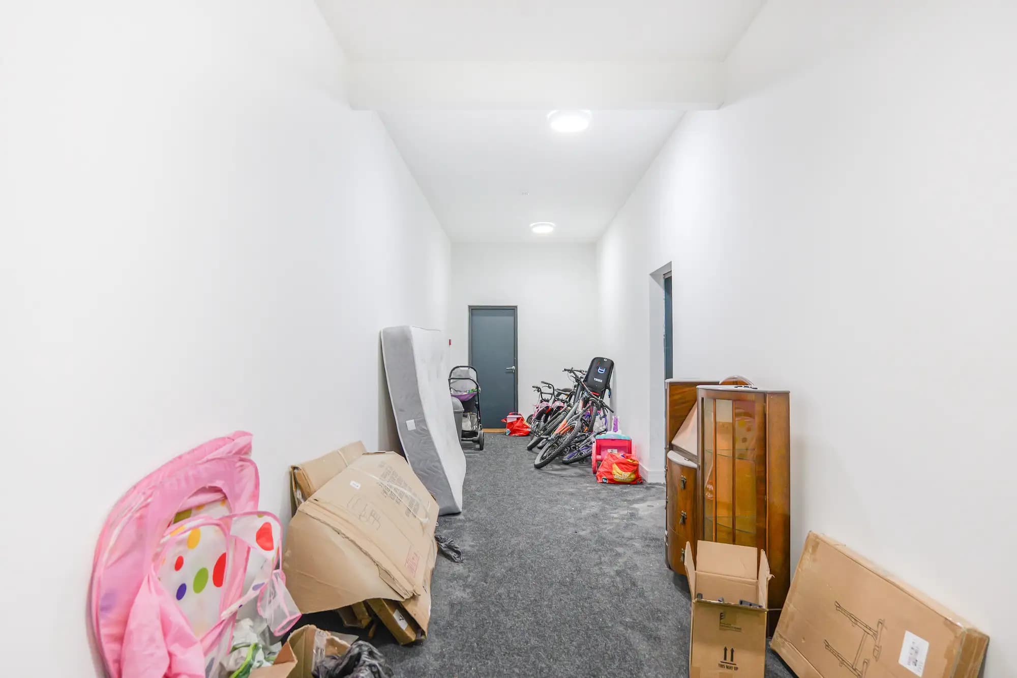 property photo 12 of 15