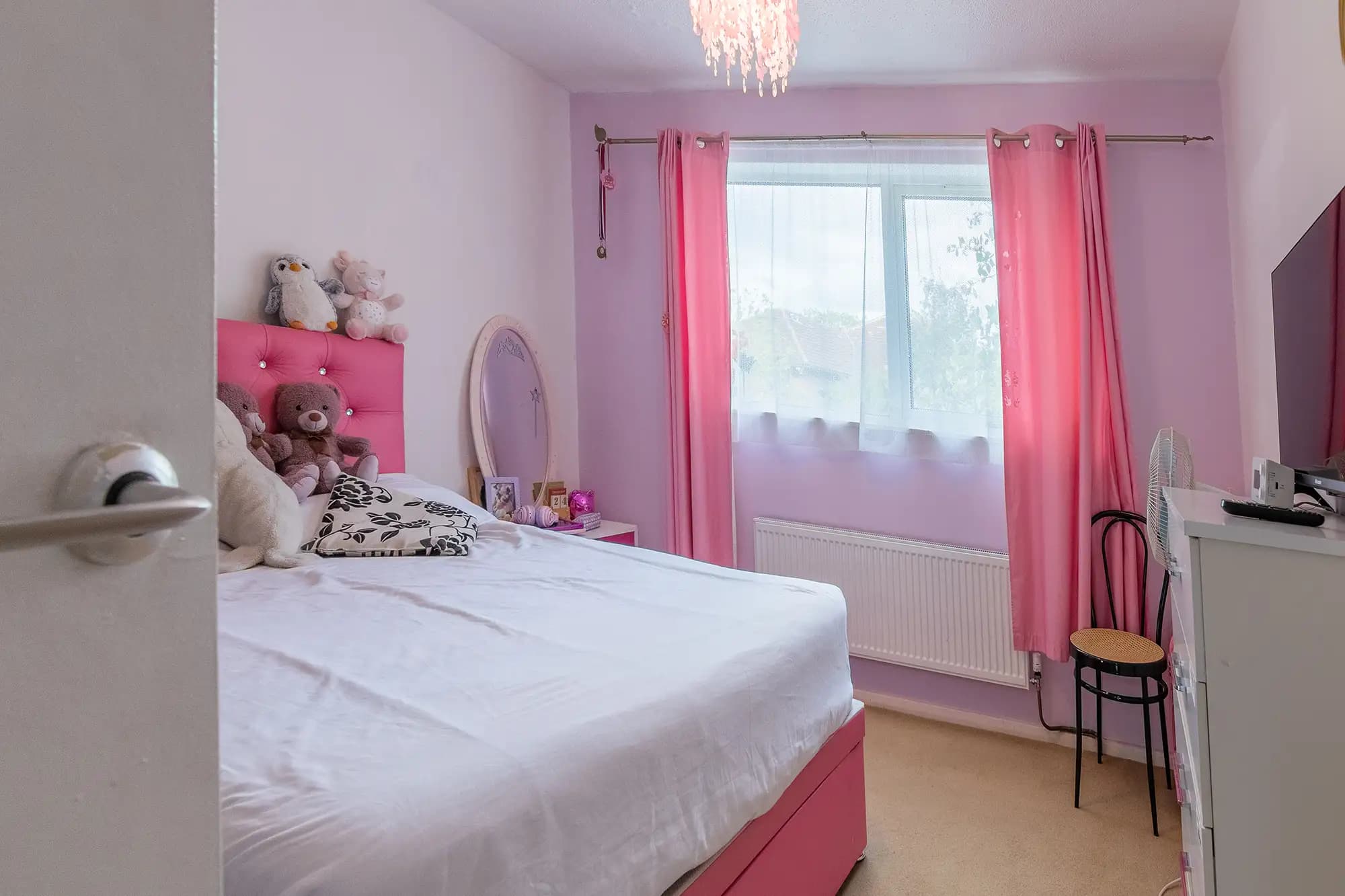 property photo 20 of 33