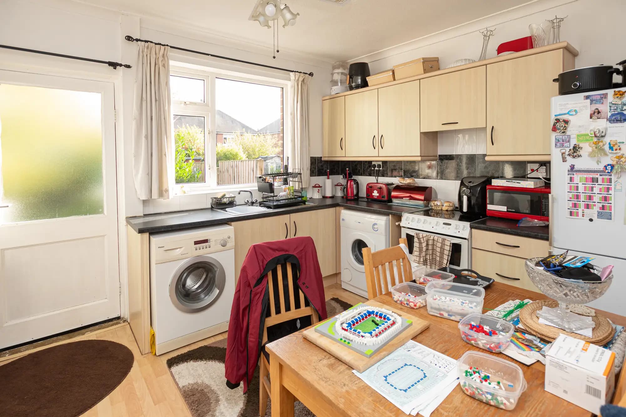 property photo 11 of 34