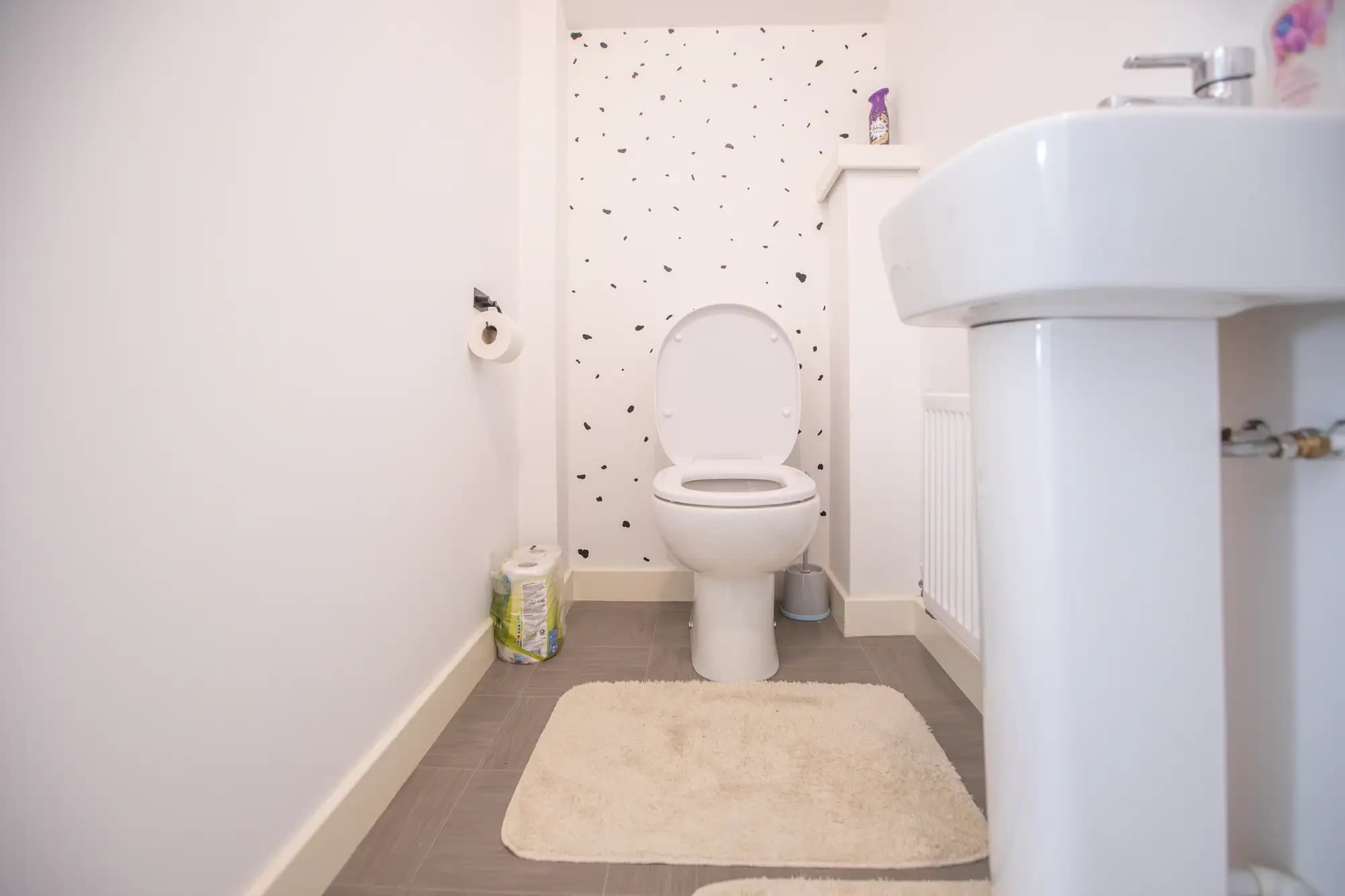 property photo 12 of 36