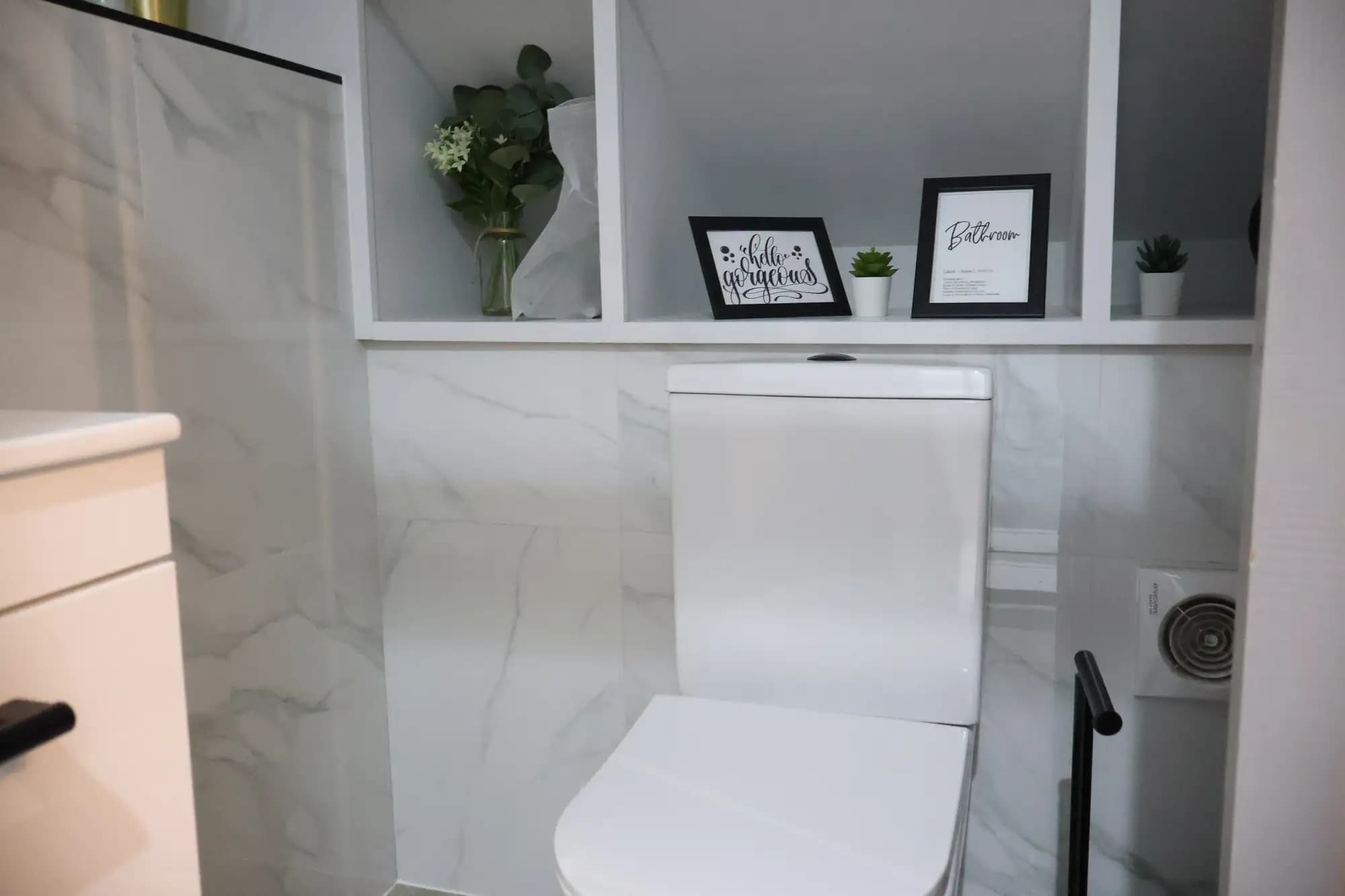 property photo 14 of 22