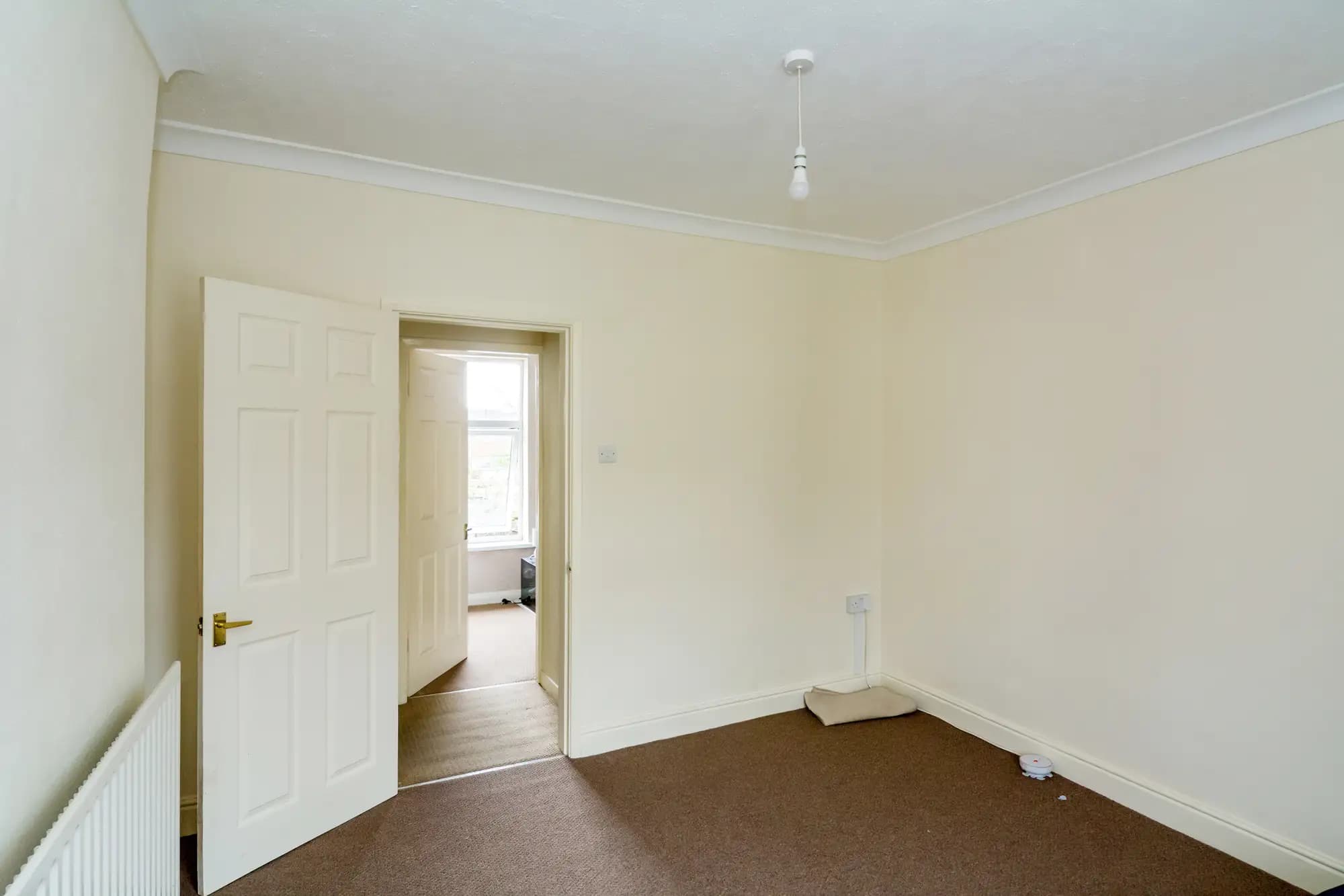 property photo 12 of 17