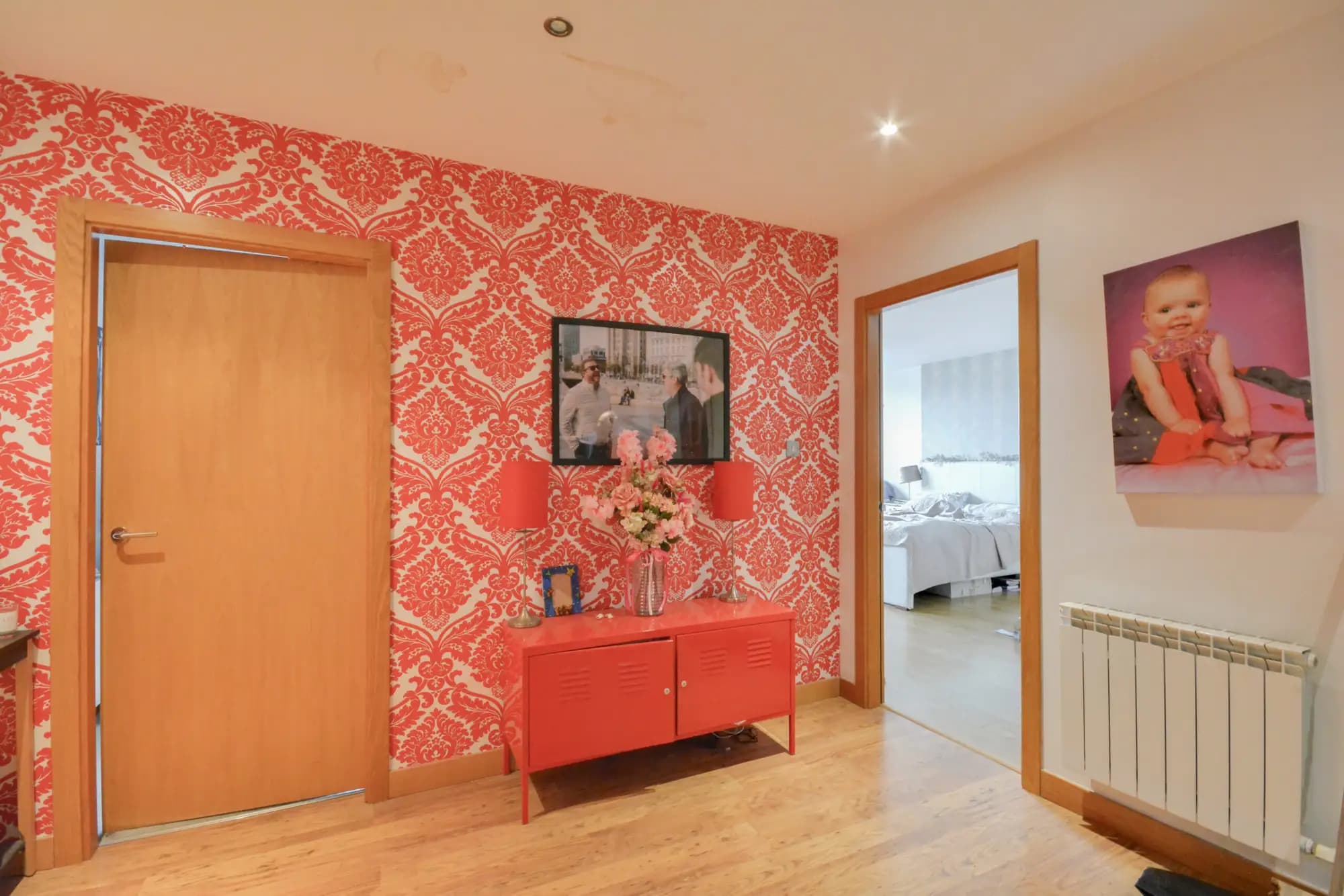 property photo 23 of 38