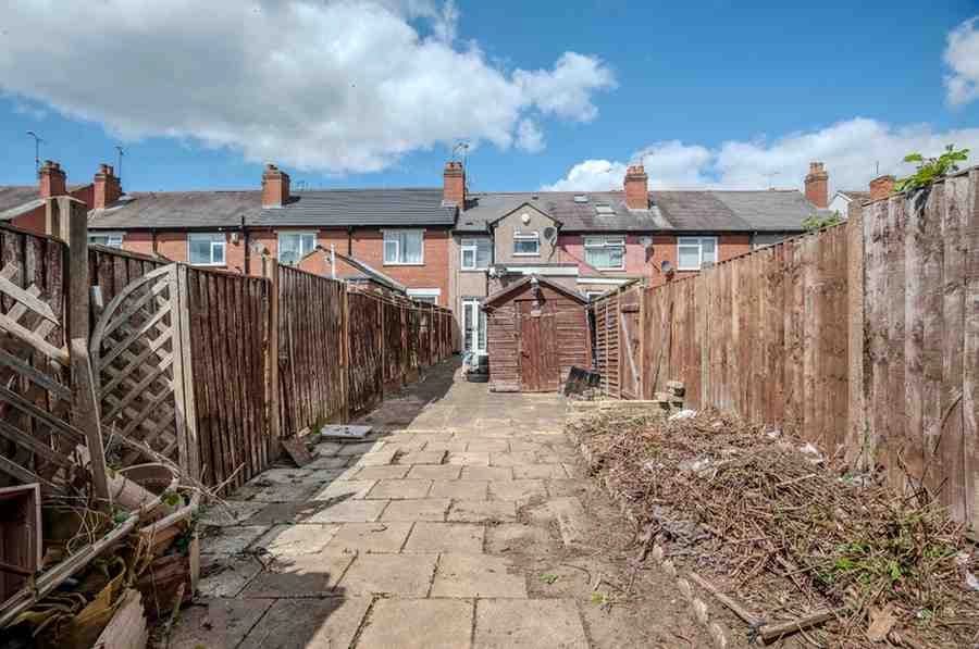 property photo 17 of 19