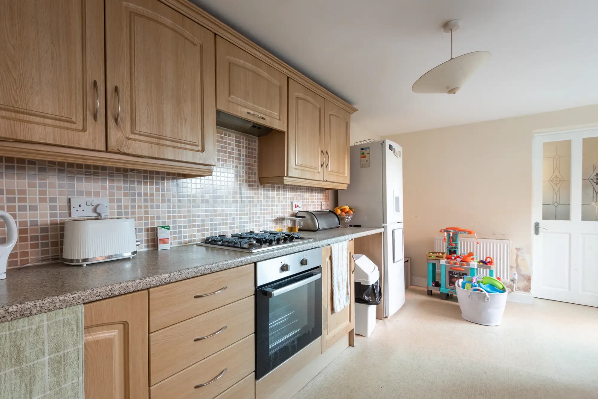 property photo 8 of 30