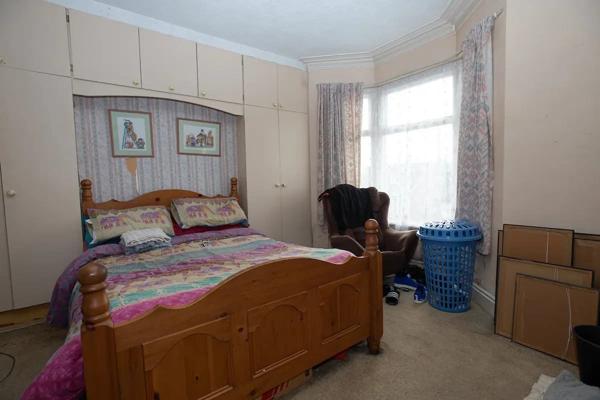 property photo 11 of 20