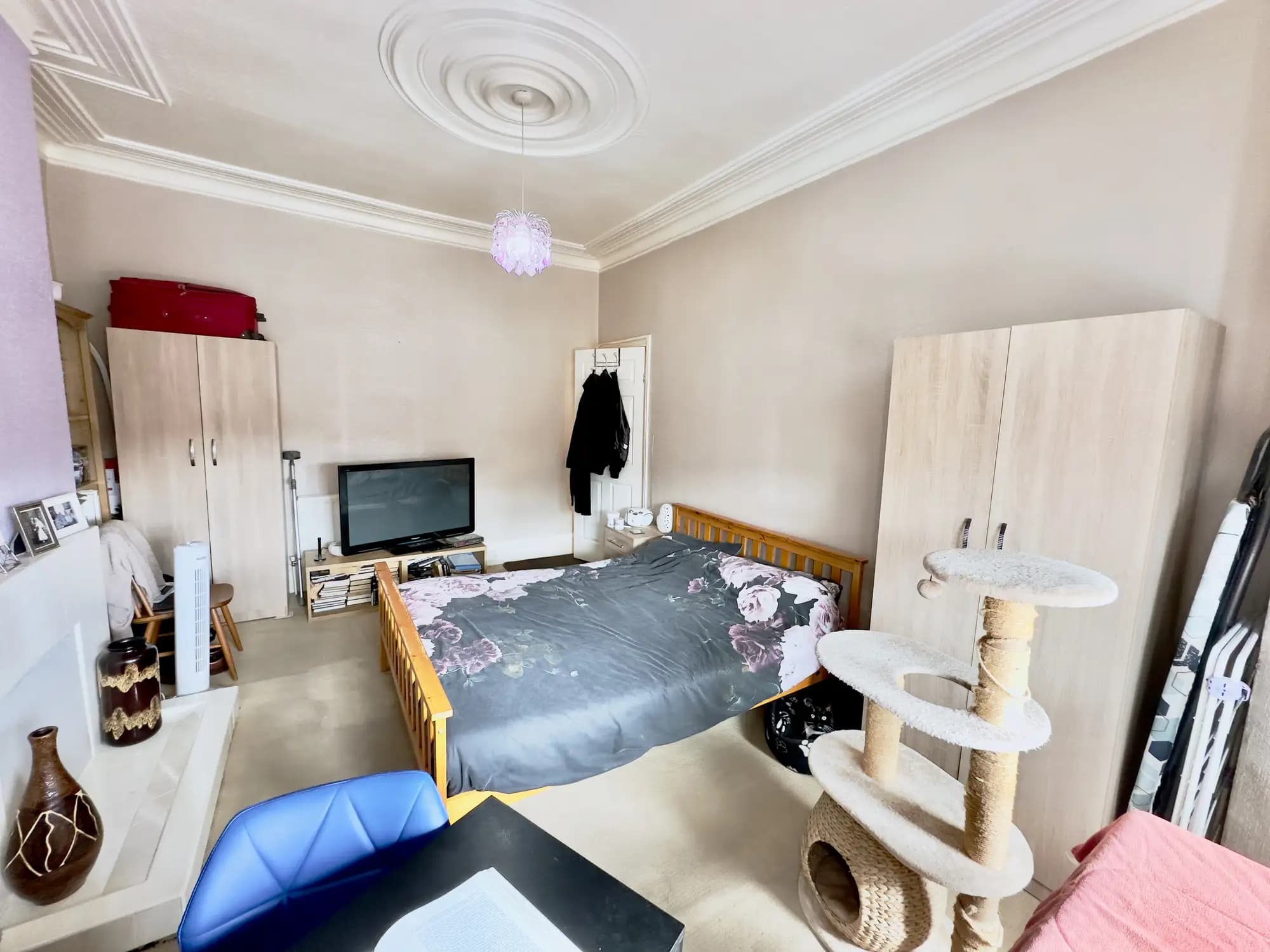 property photo 14 of 30