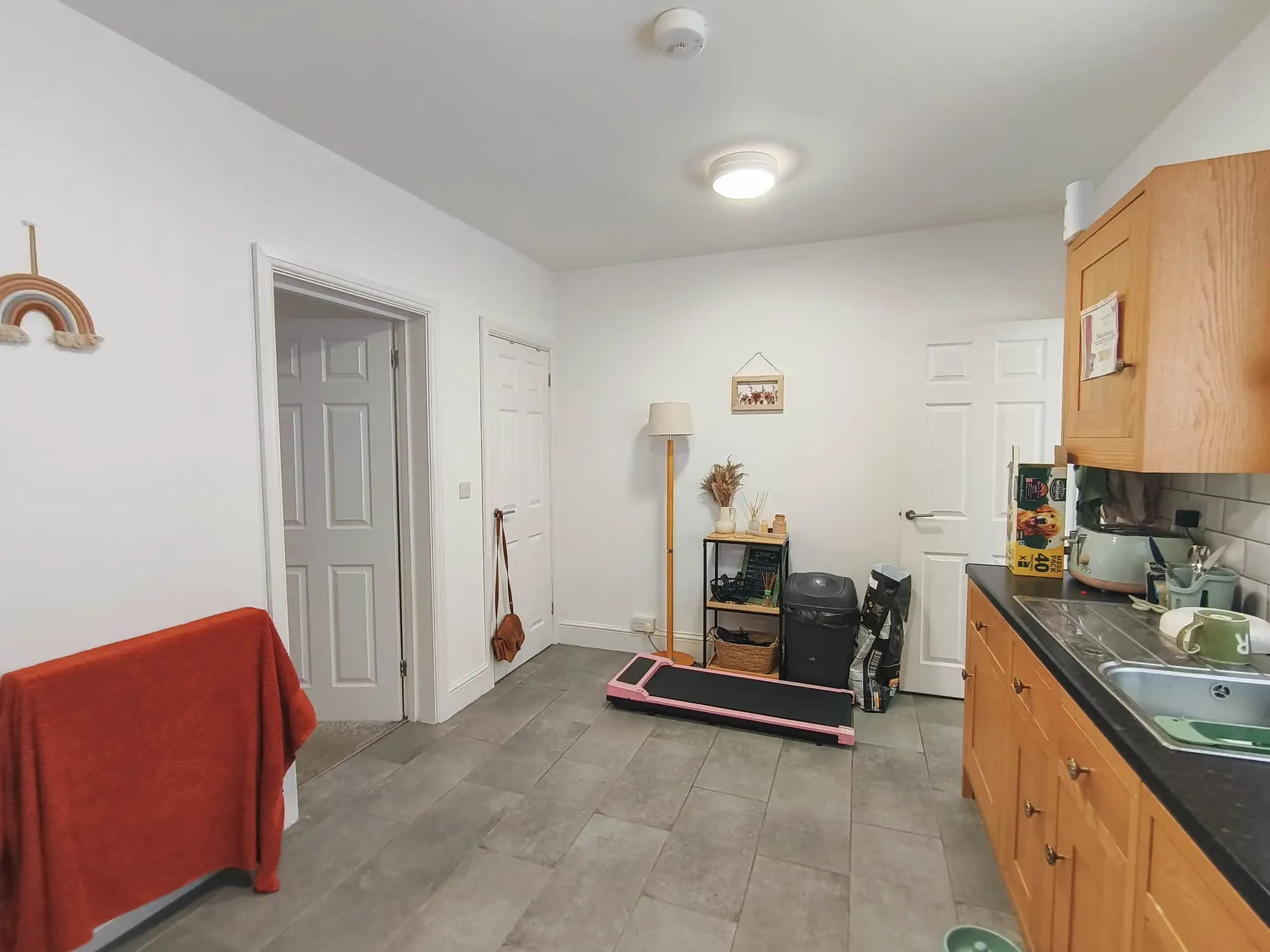 property photo 7 of 16