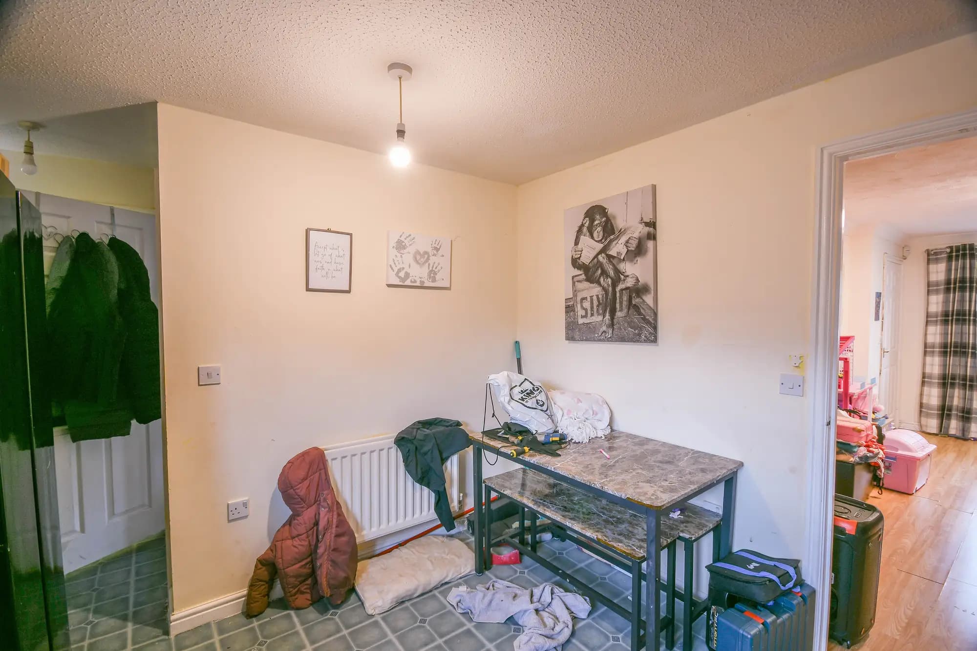 property photo 6 of 24