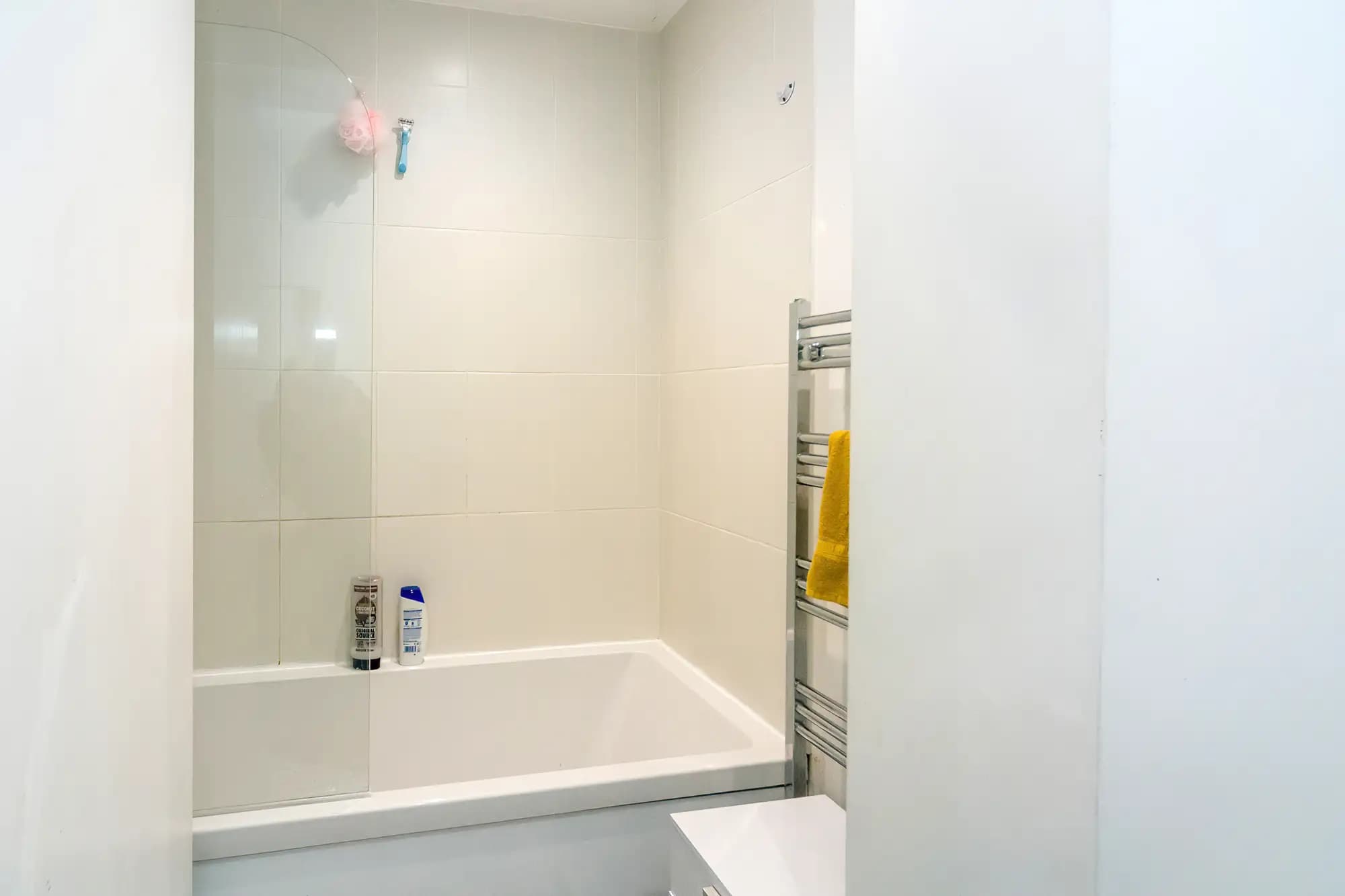 property photo 10 of 38