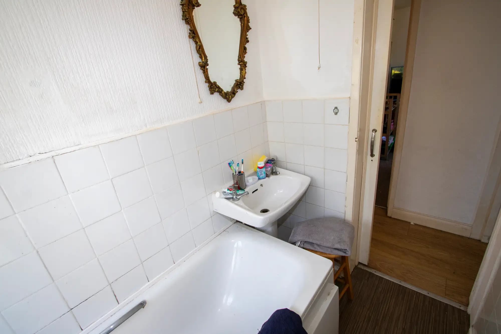 property photo 11 of 24