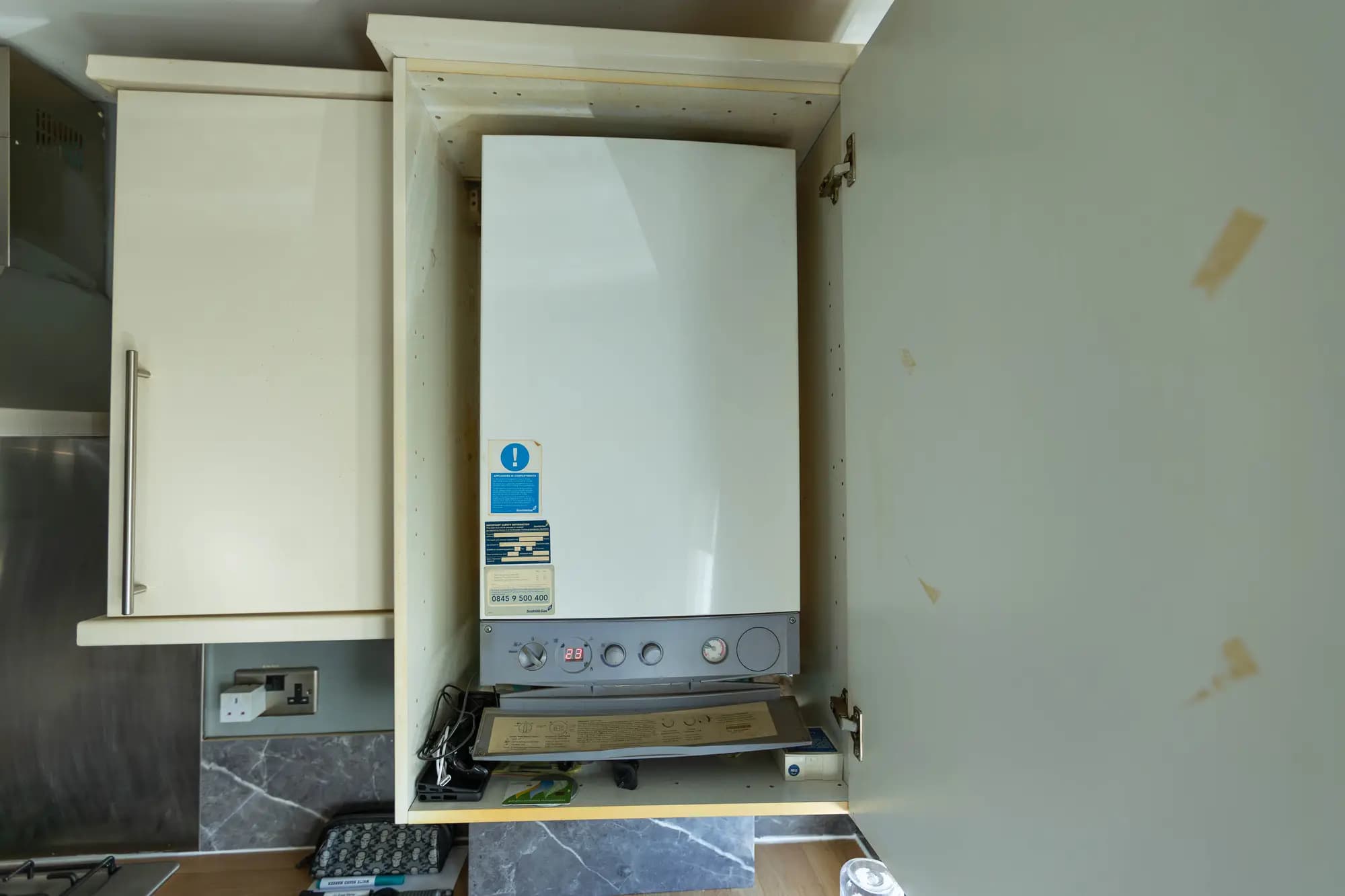 property photo 20 of 27